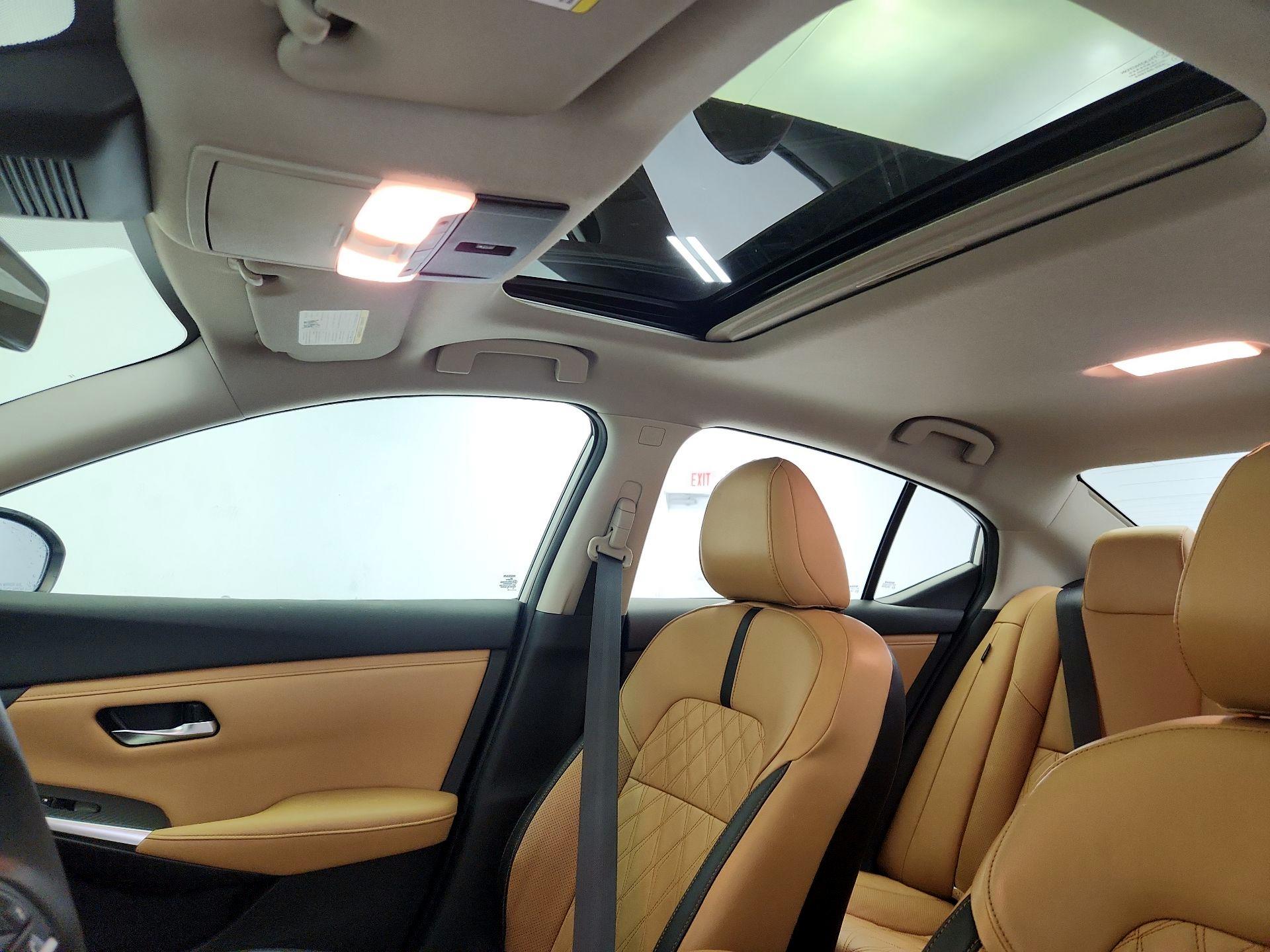 Thumbnail: 2020 Nissan Sentra - 19