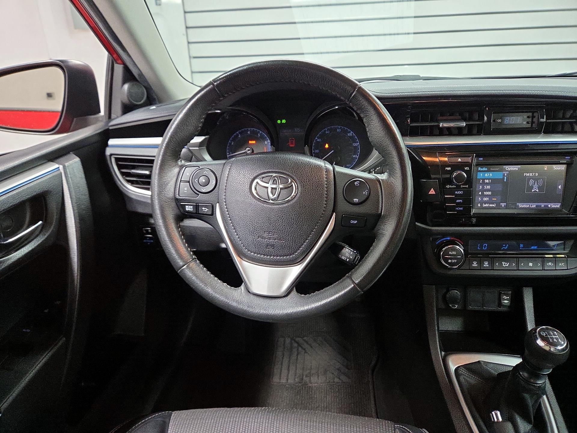 Thumbnail: 2016 Toyota Corolla - 10