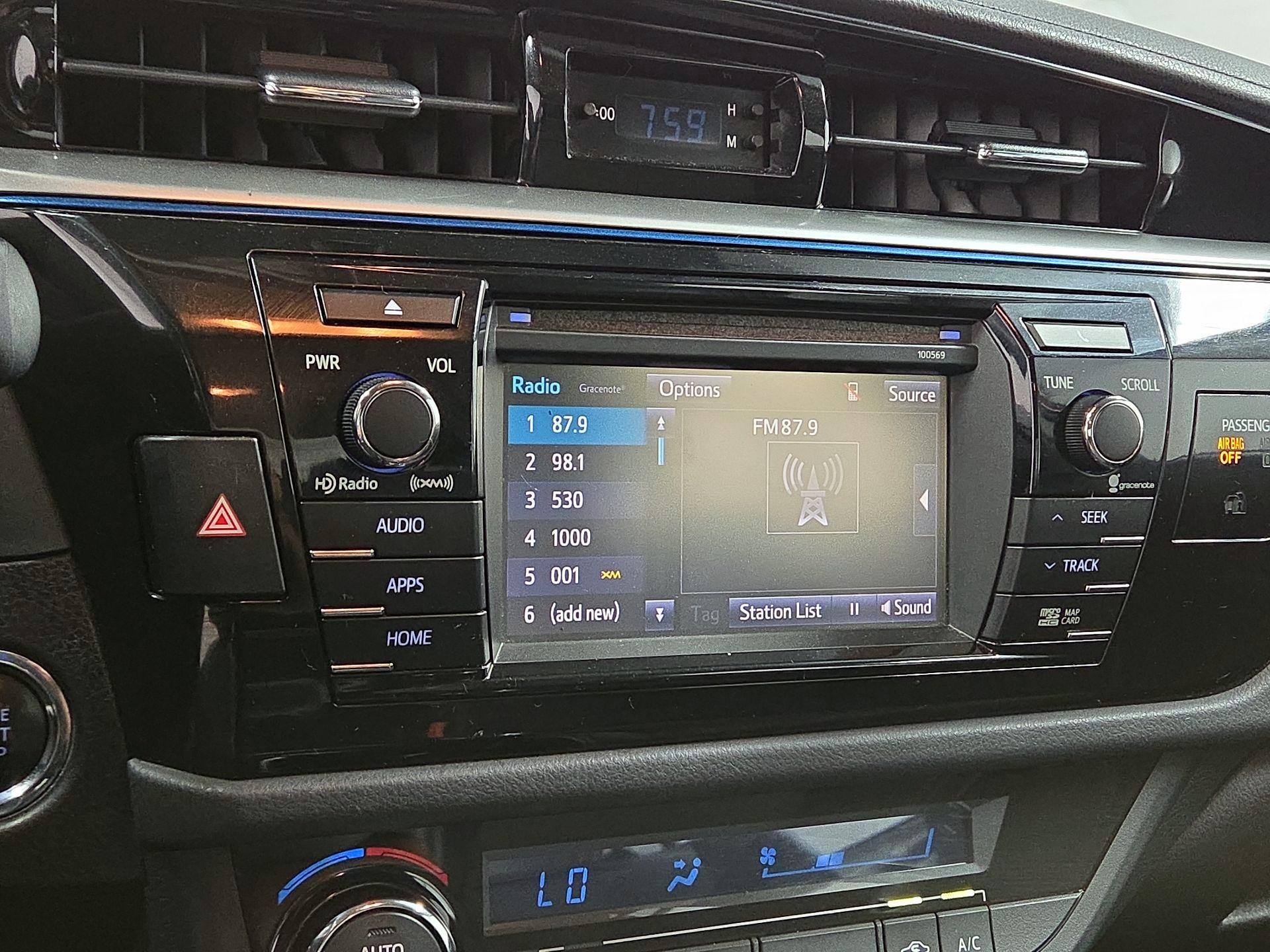 Thumbnail: 2016 Toyota Corolla - 14