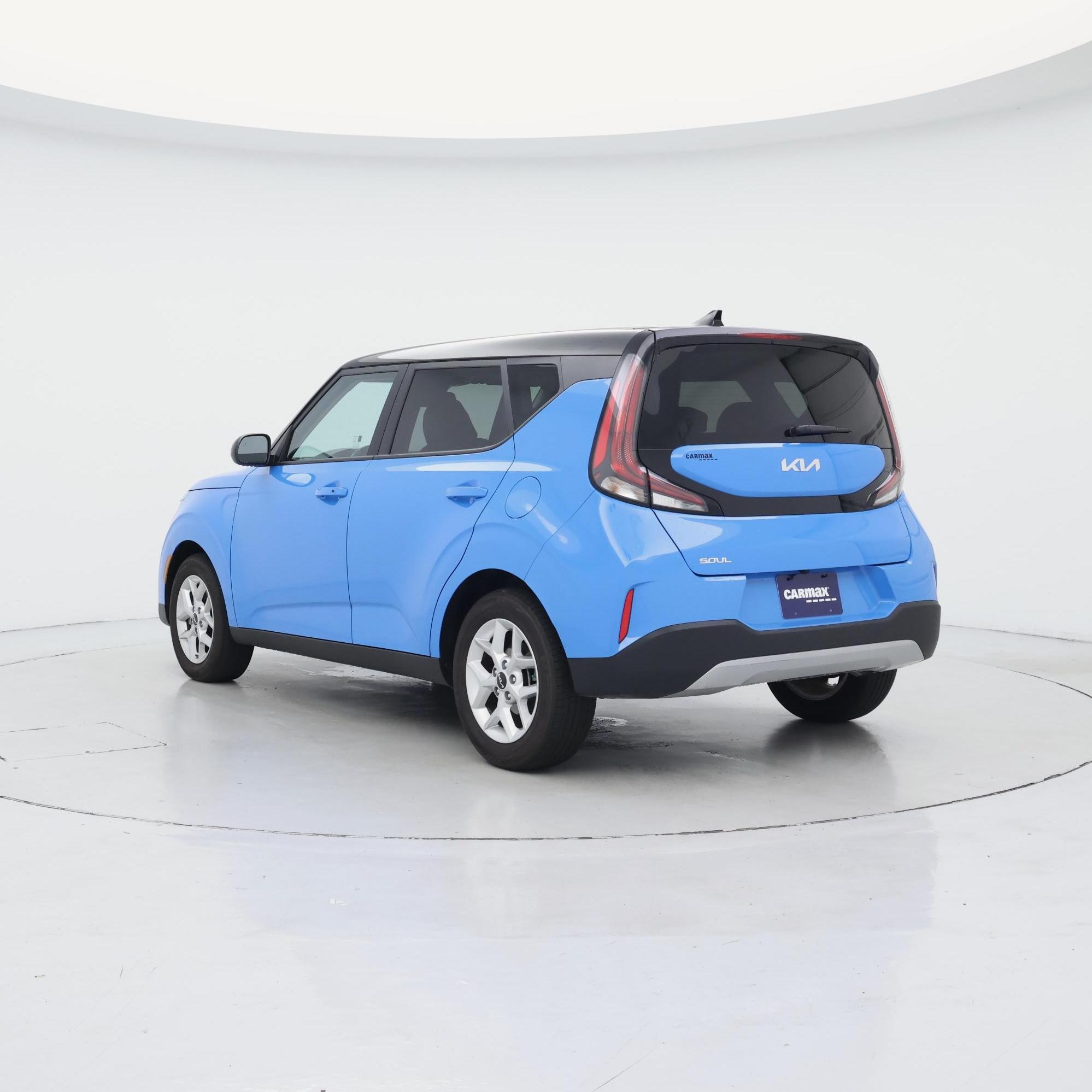 Thumbnail: 2023 Kia Soul - 2