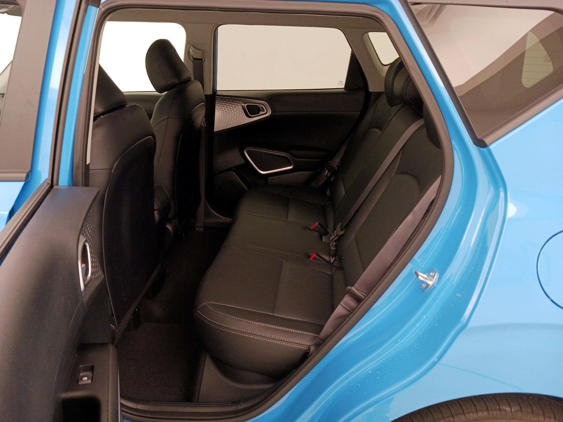 Thumbnail: 2023 Kia Soul - 20