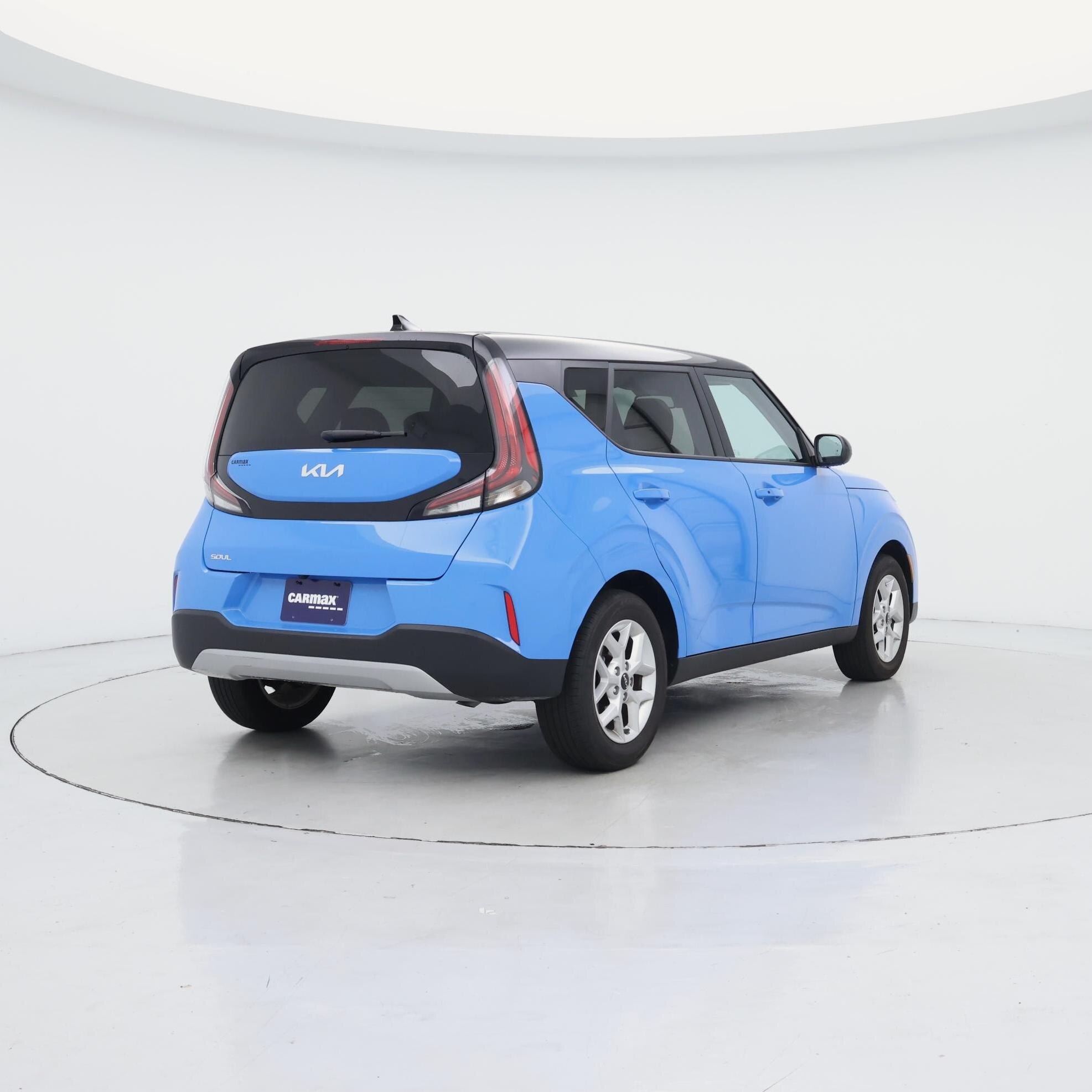 Thumbnail: 2023 Kia Soul - 8