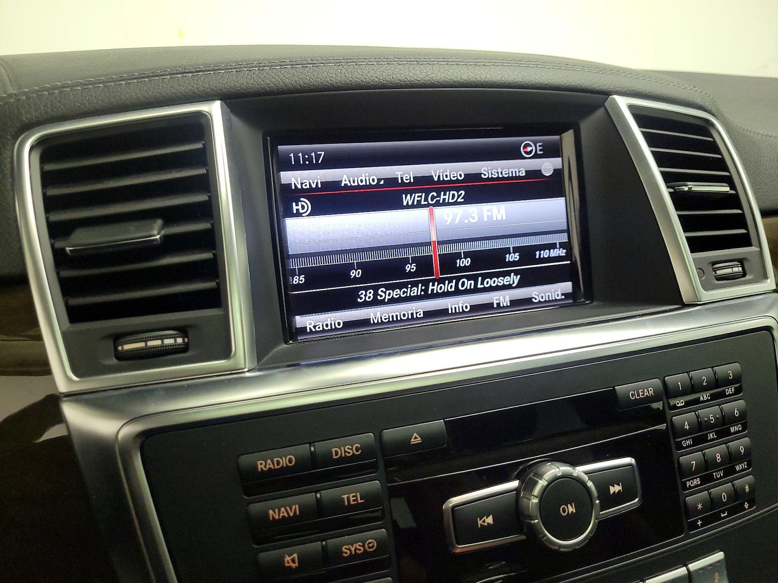 2016 Mercedes-Benz GL-Class GL450 - Photo 17