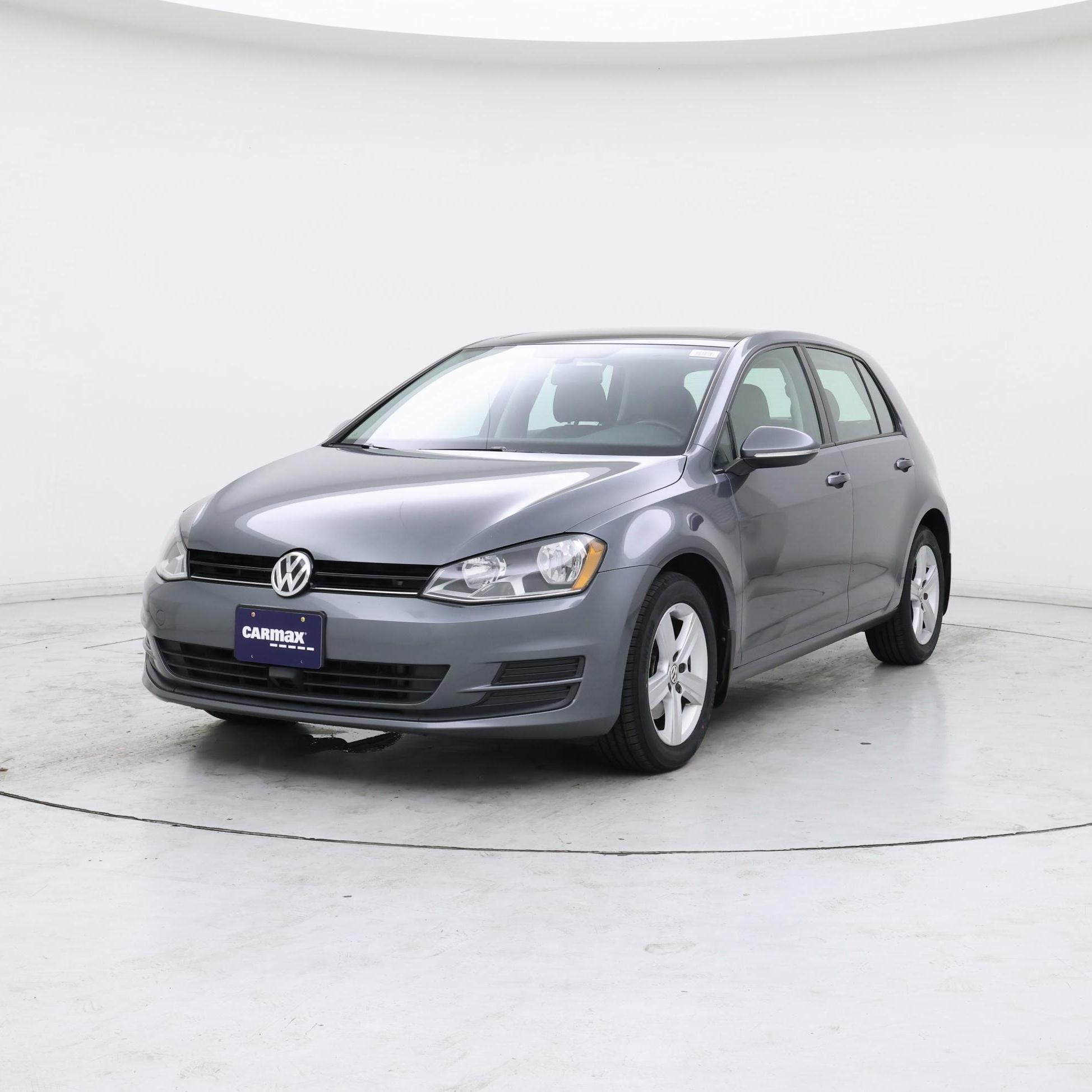 Thumbnail: 2017 Volkswagen Golf - 4