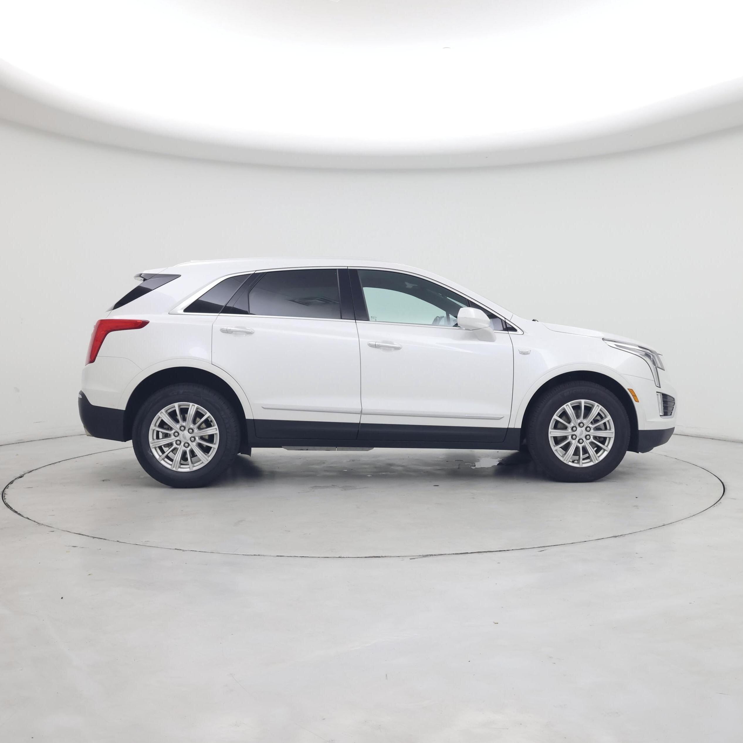Thumbnail: 2017 Cadillac XT5 - 7