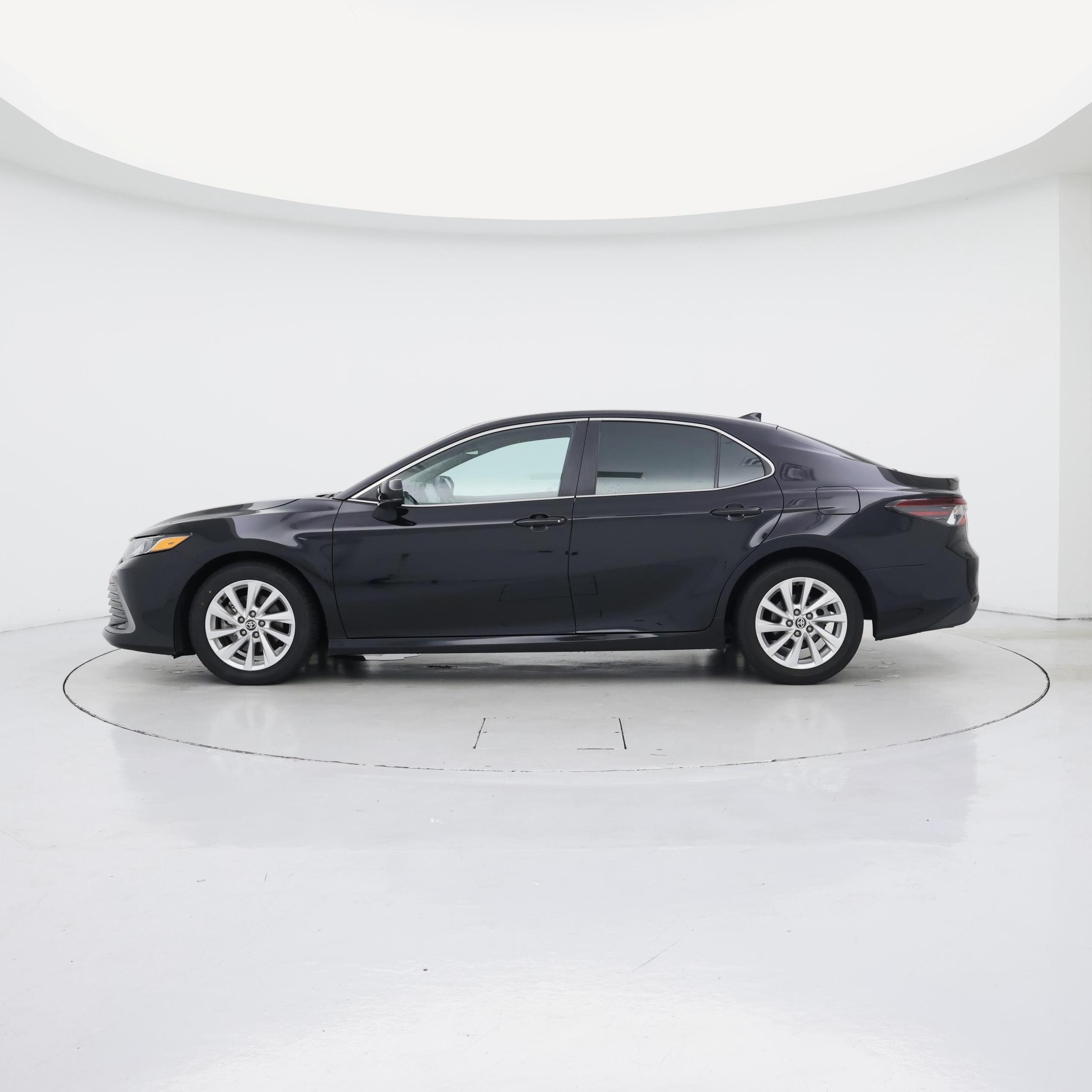 Thumbnail: 2024 Toyota Camry - 3