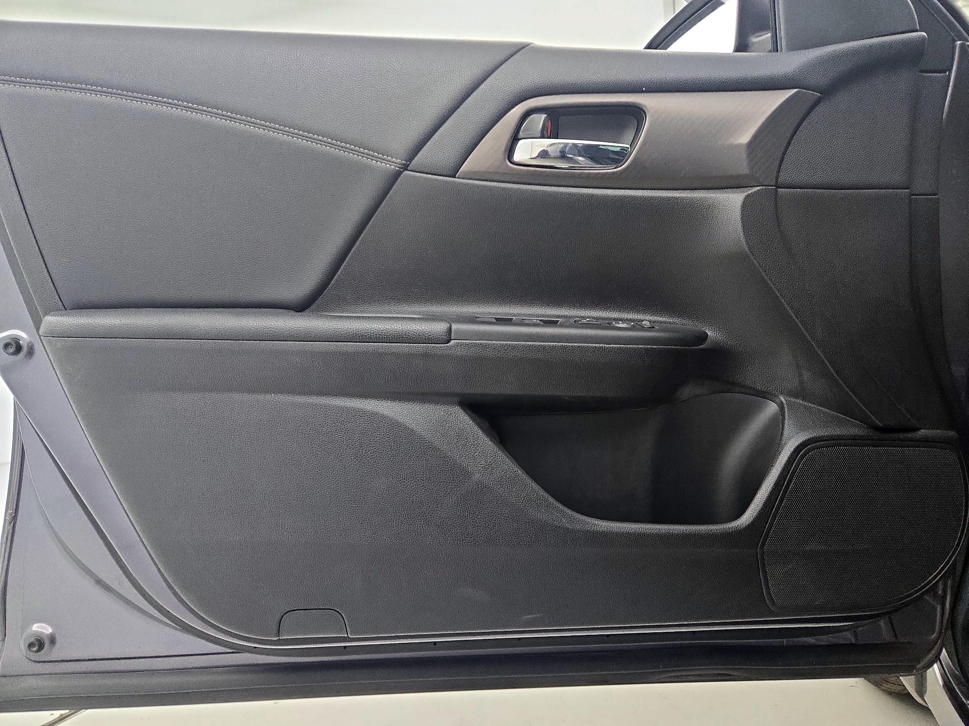 Thumbnail: 2016 Honda Accord - 12