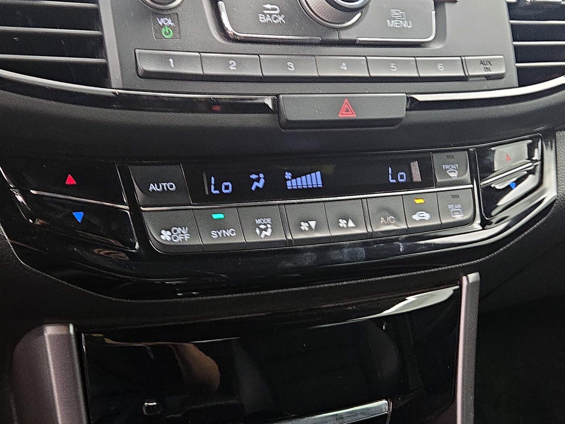 Thumbnail: 2016 Honda Accord - 16