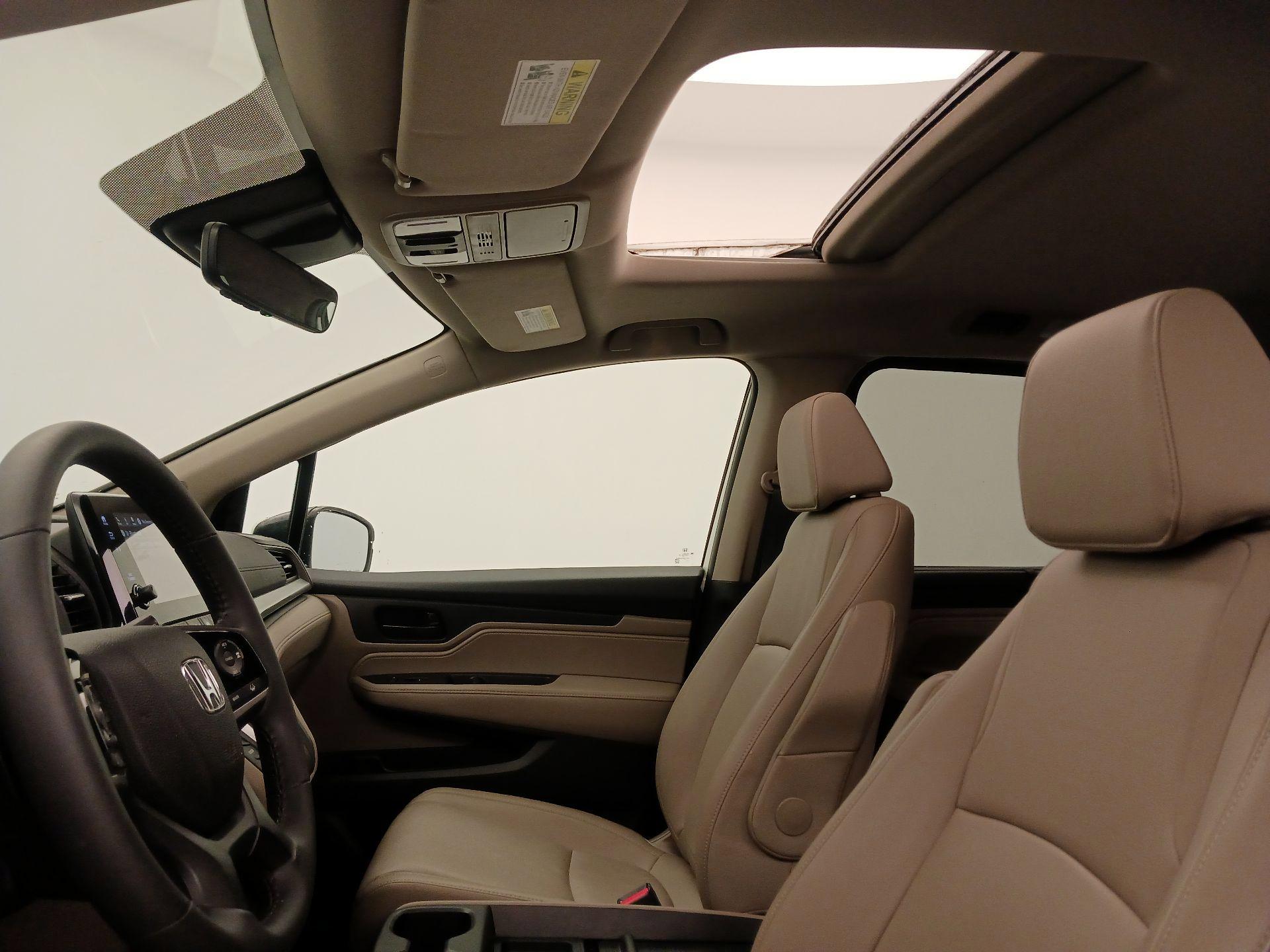 Thumbnail: 2019 Honda Odyssey - 19