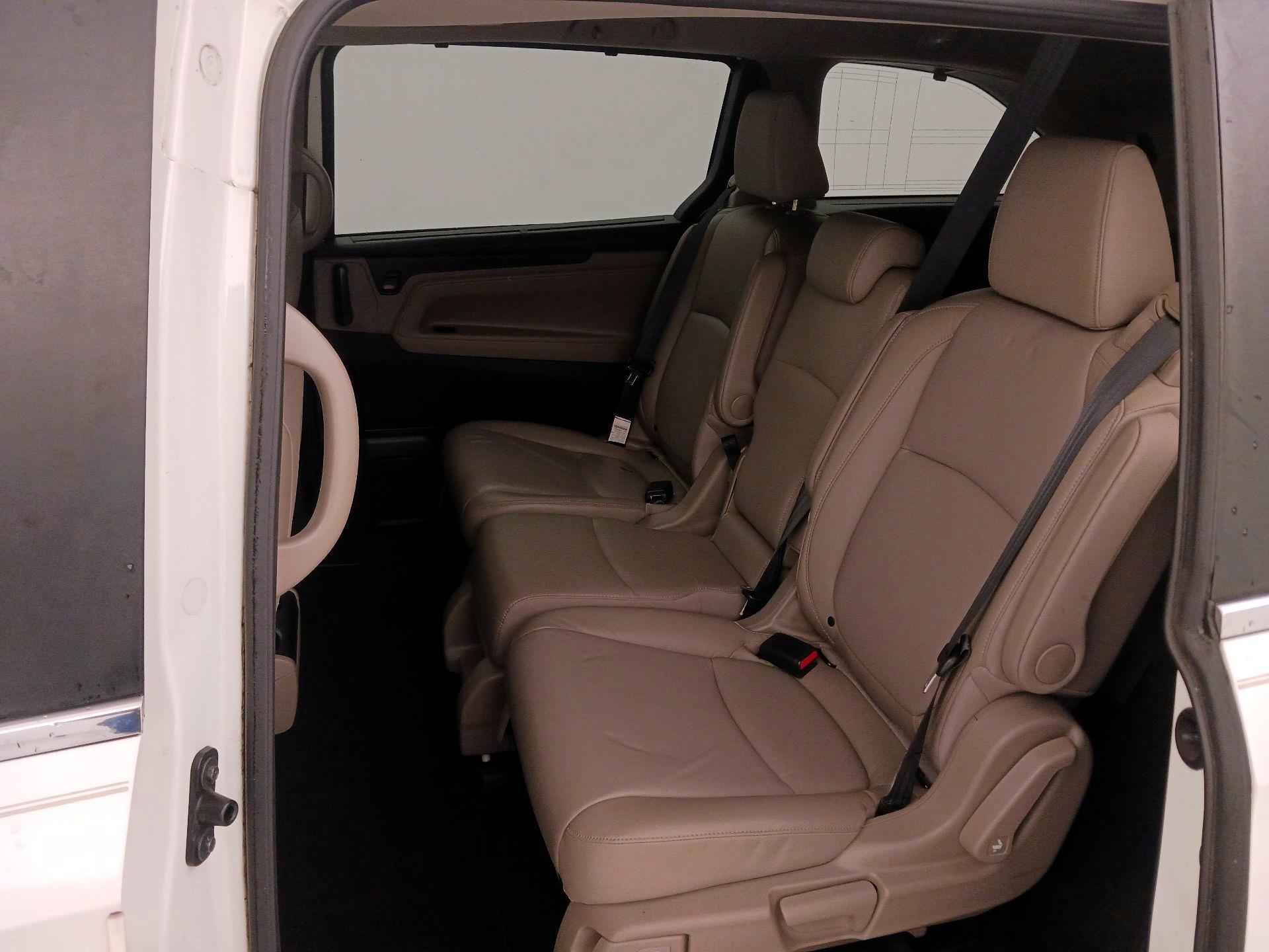Thumbnail: 2019 Honda Odyssey - 20