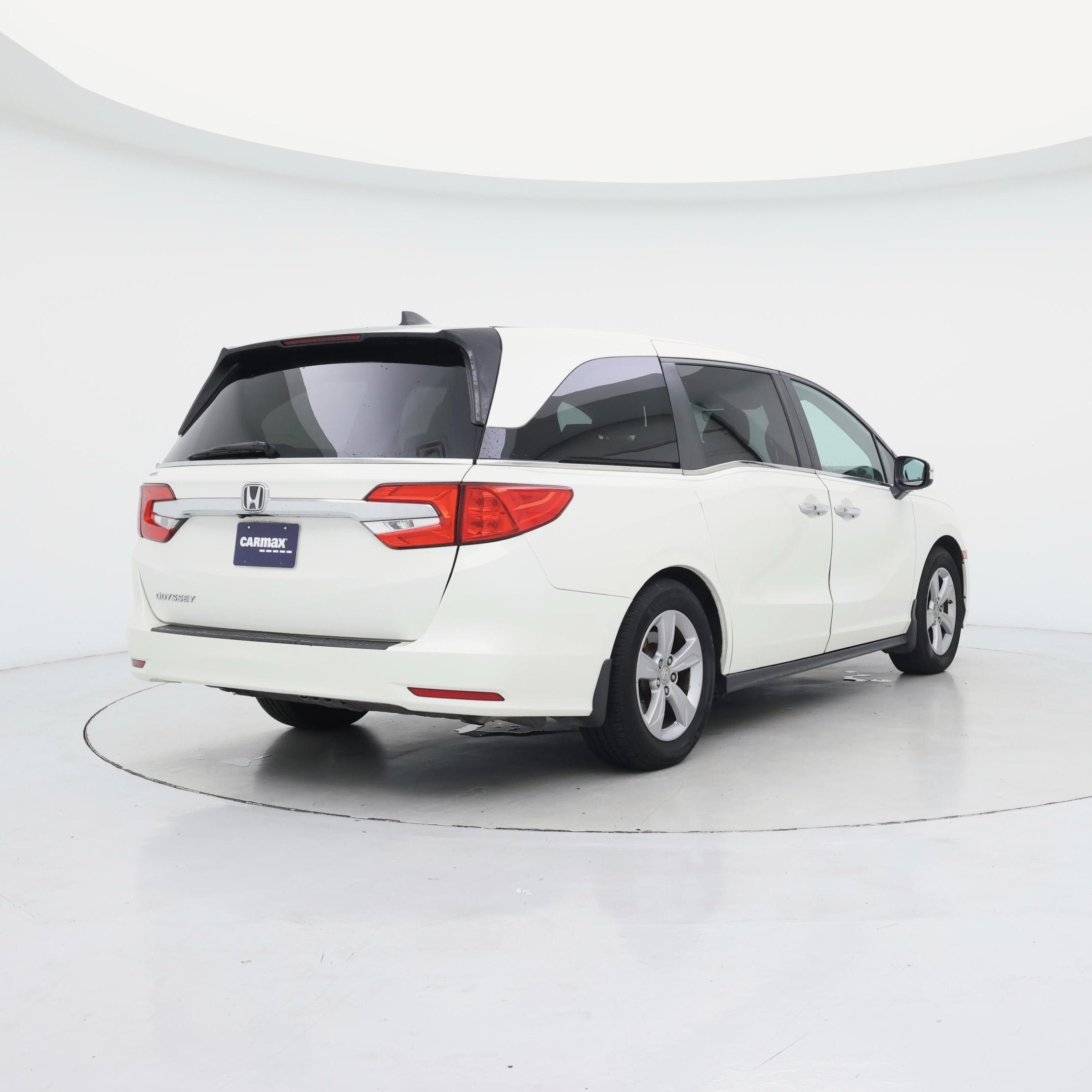 Thumbnail: 2019 Honda Odyssey - 8