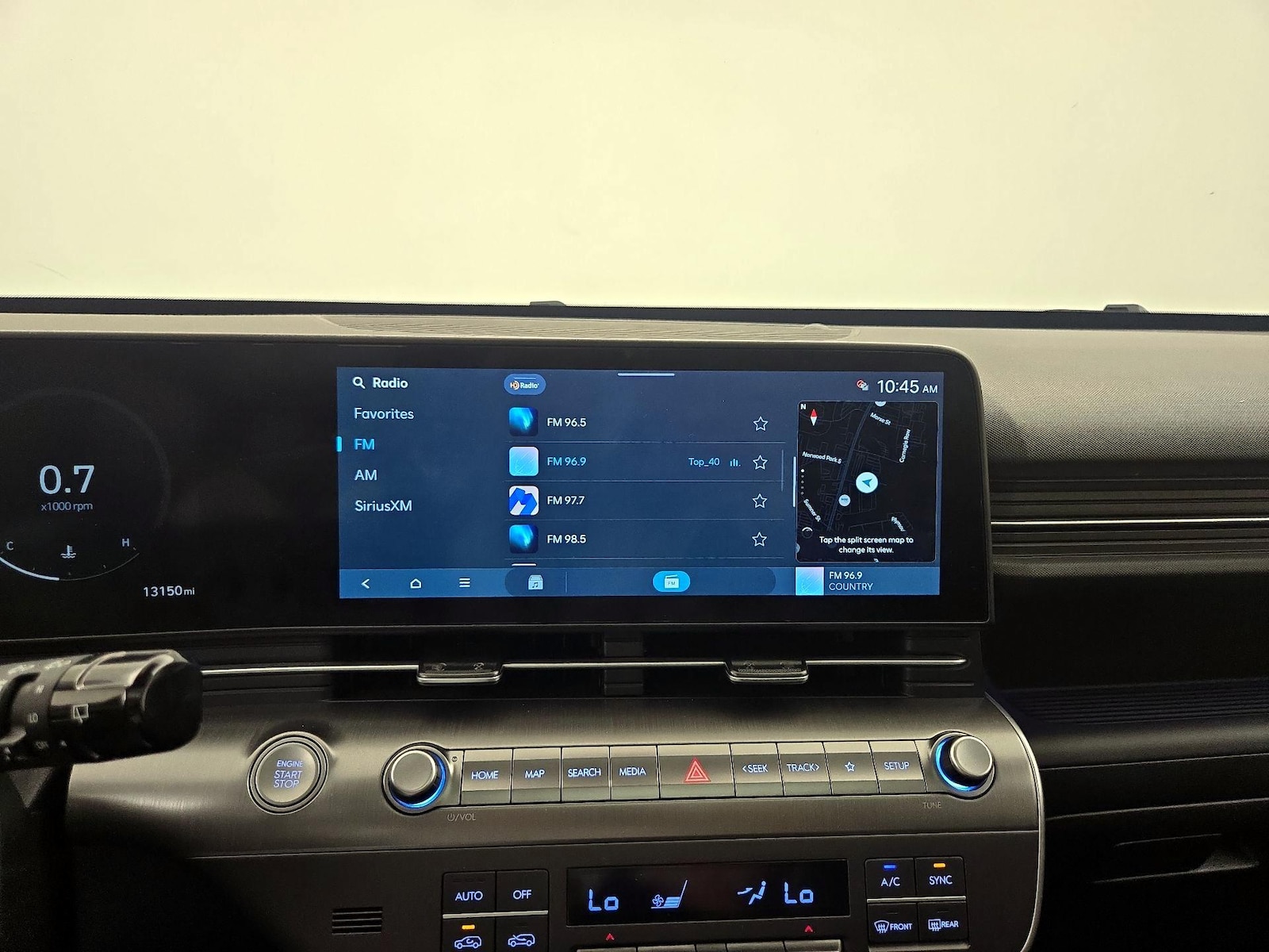 2024 Hyundai Kona Limited - Photo 17