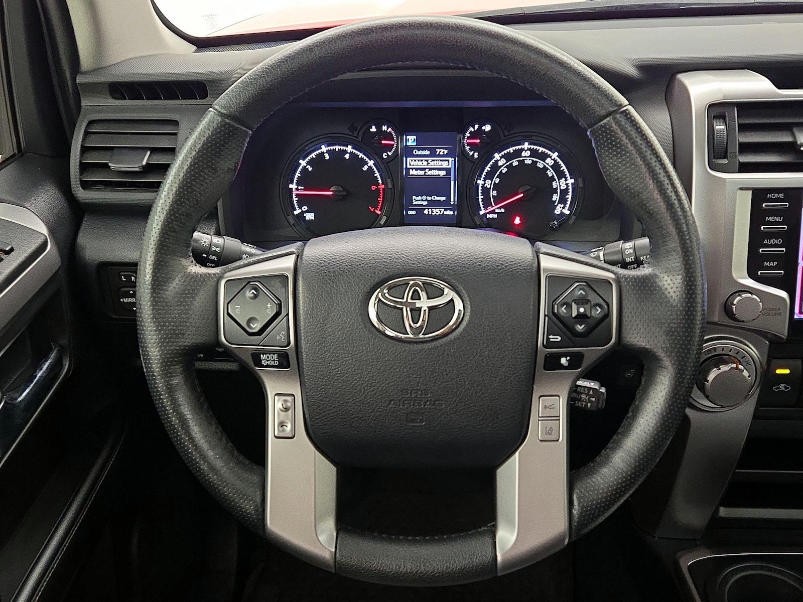 2023 Toyota 4Runner SR5 Premium - Photo 11