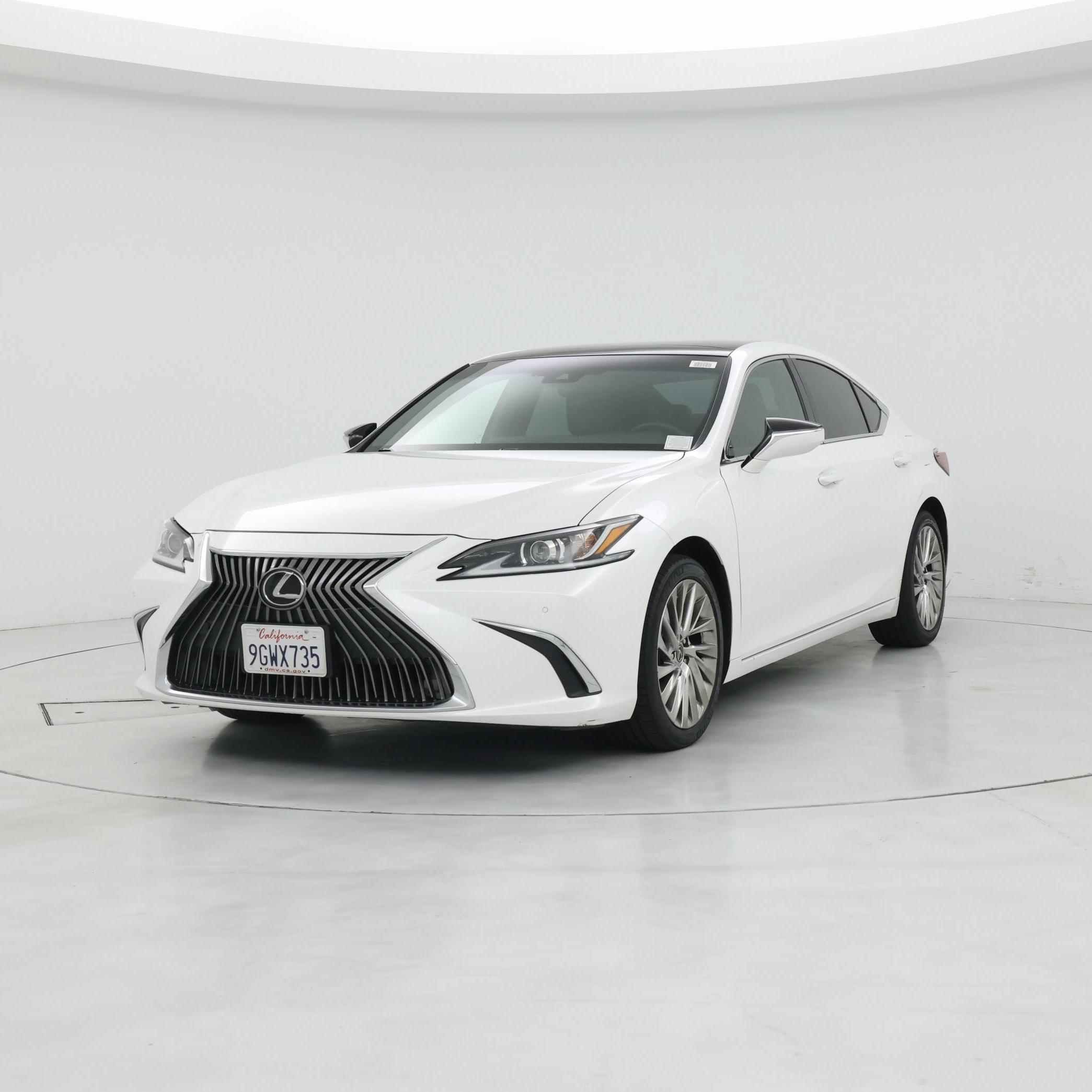 Thumbnail: 2020 Lexus ES - 4