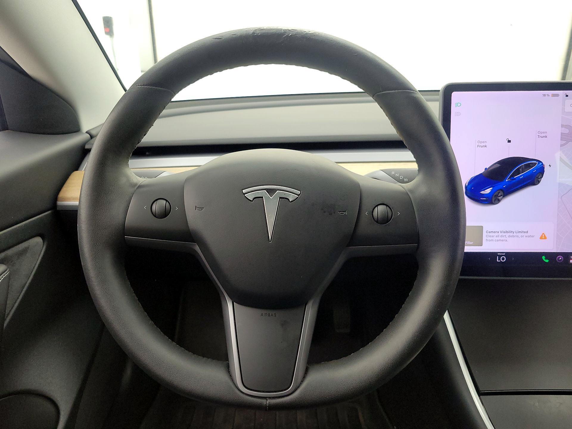 Thumbnail: 2020 Tesla Model 3 - 10