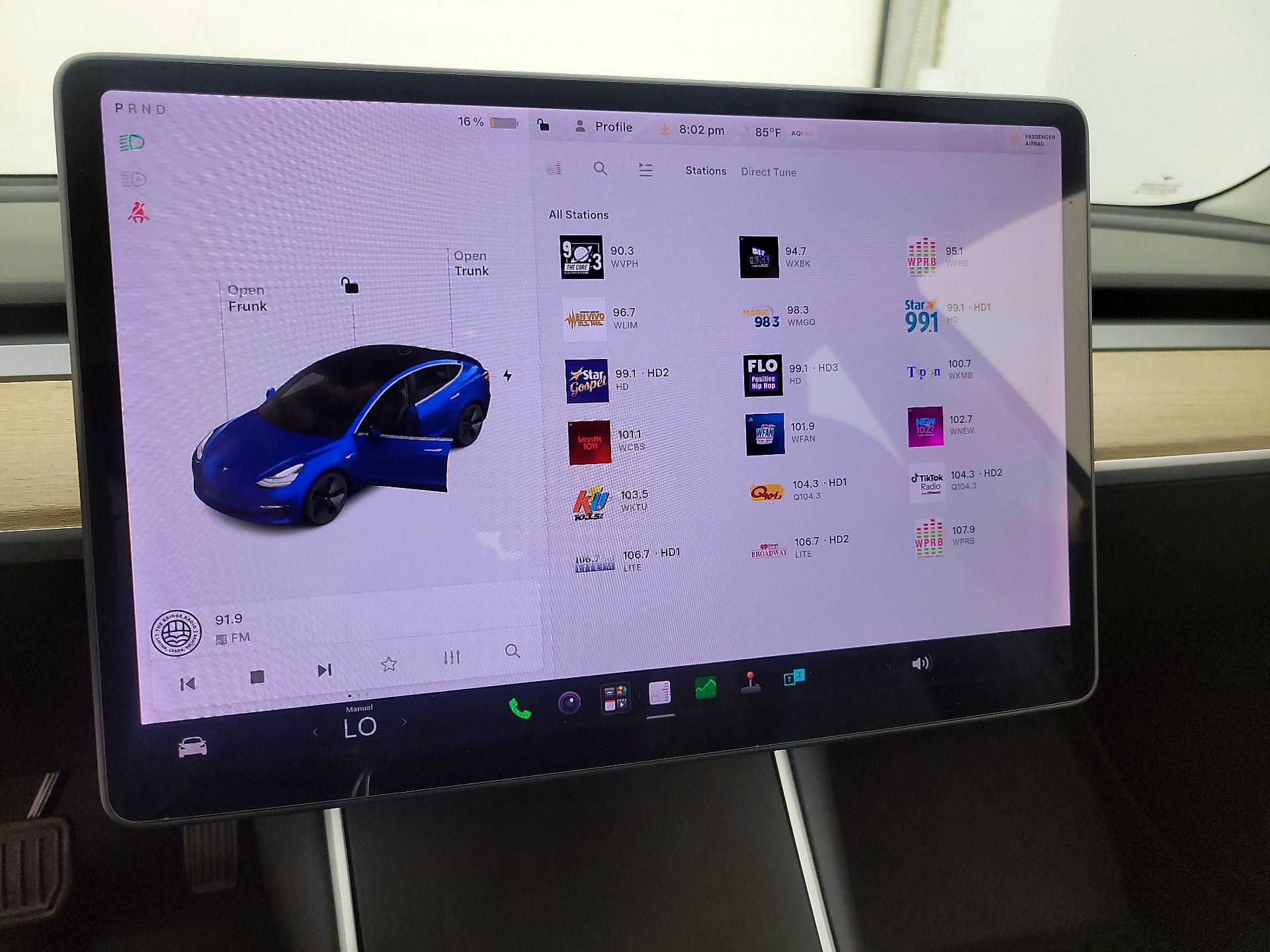 Thumbnail: 2020 Tesla Model 3 - 15
