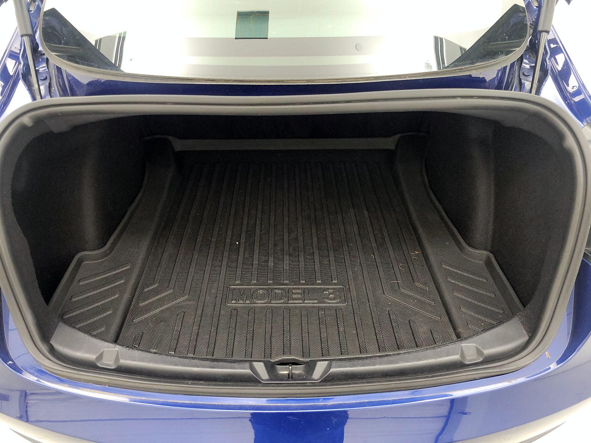 Thumbnail: 2020 Tesla Model 3 - 20