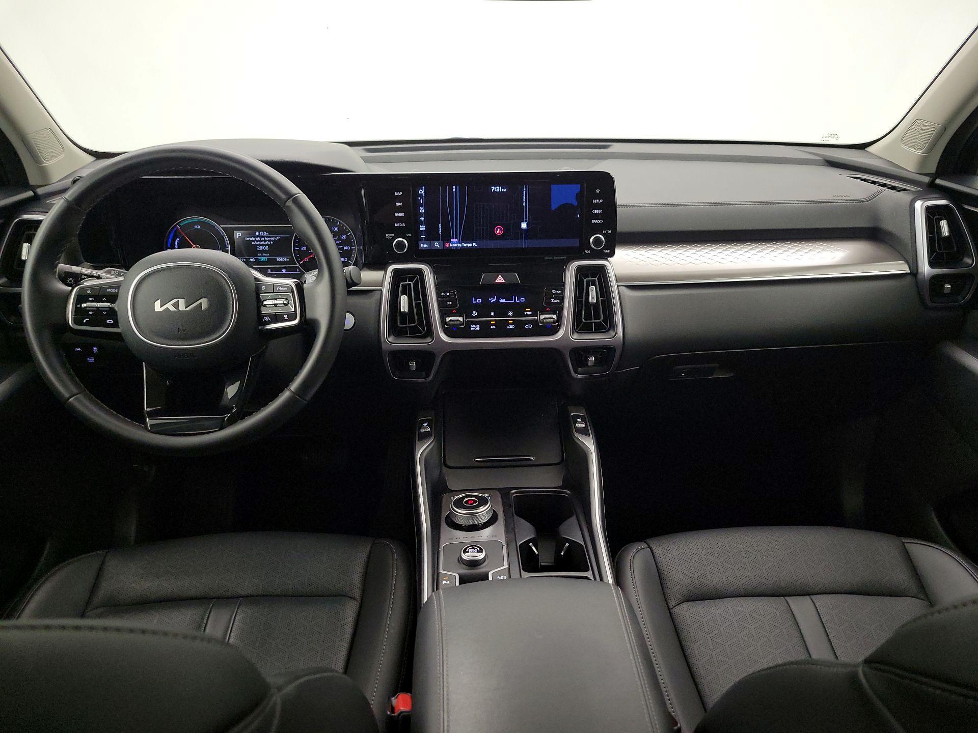 Thumbnail: 2024 Kia Sorento - 9