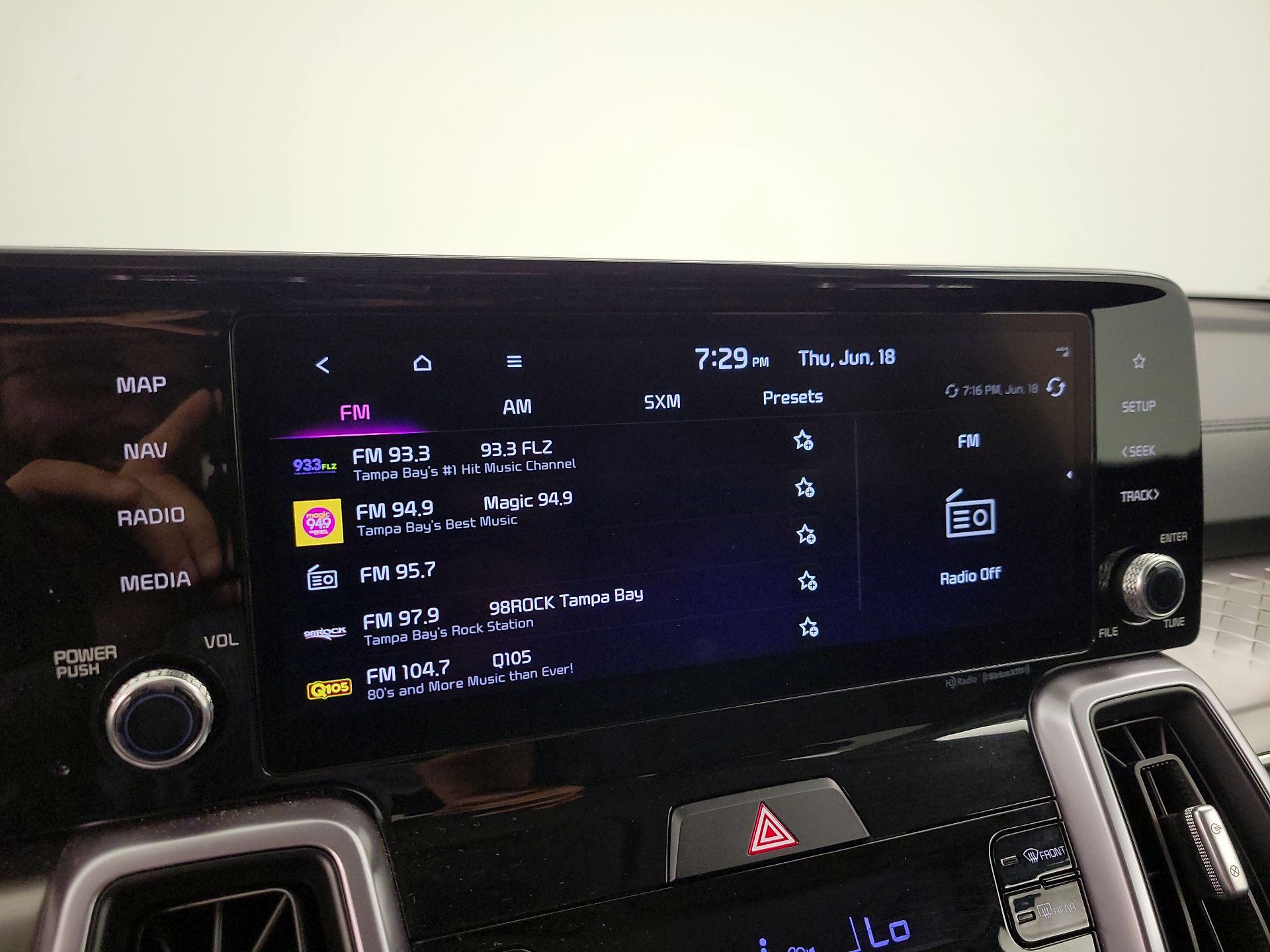 Thumbnail: 2024 Kia Sorento - 16