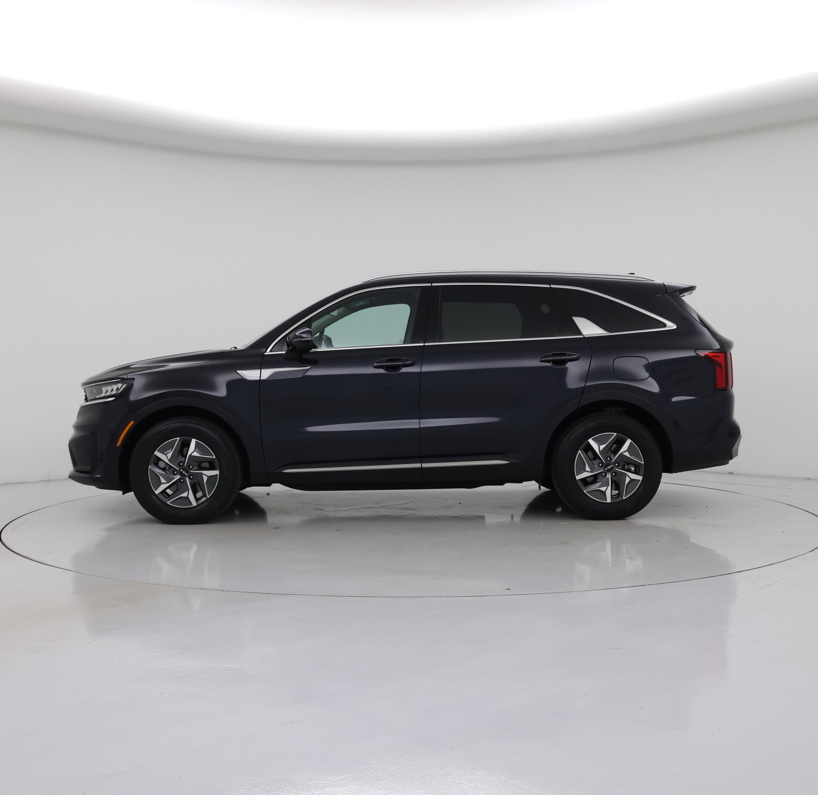 Thumbnail: 2024 Kia Sorento - 3