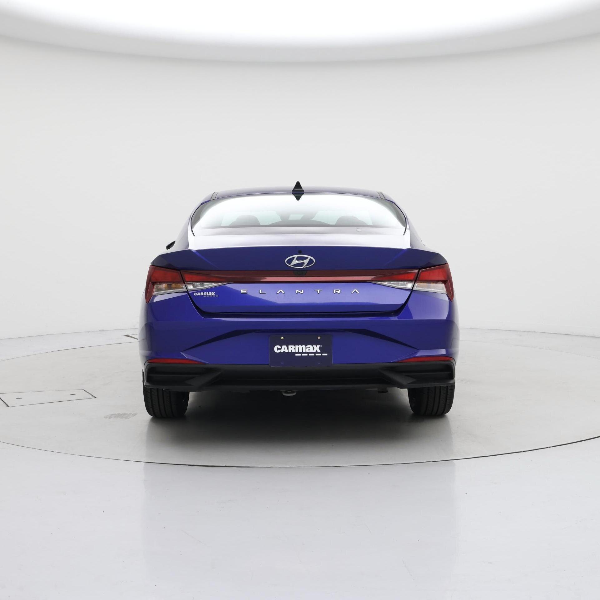 Thumbnail: 2023 Hyundai Elantra - 6