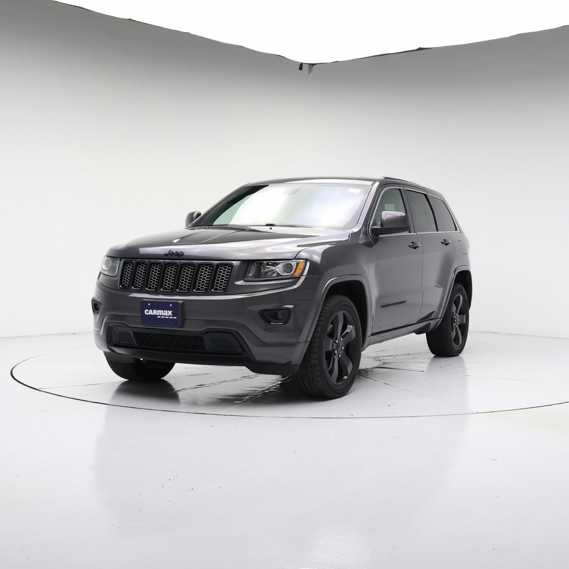 Thumbnail: 2015 Jeep Grand Cherokee - 4