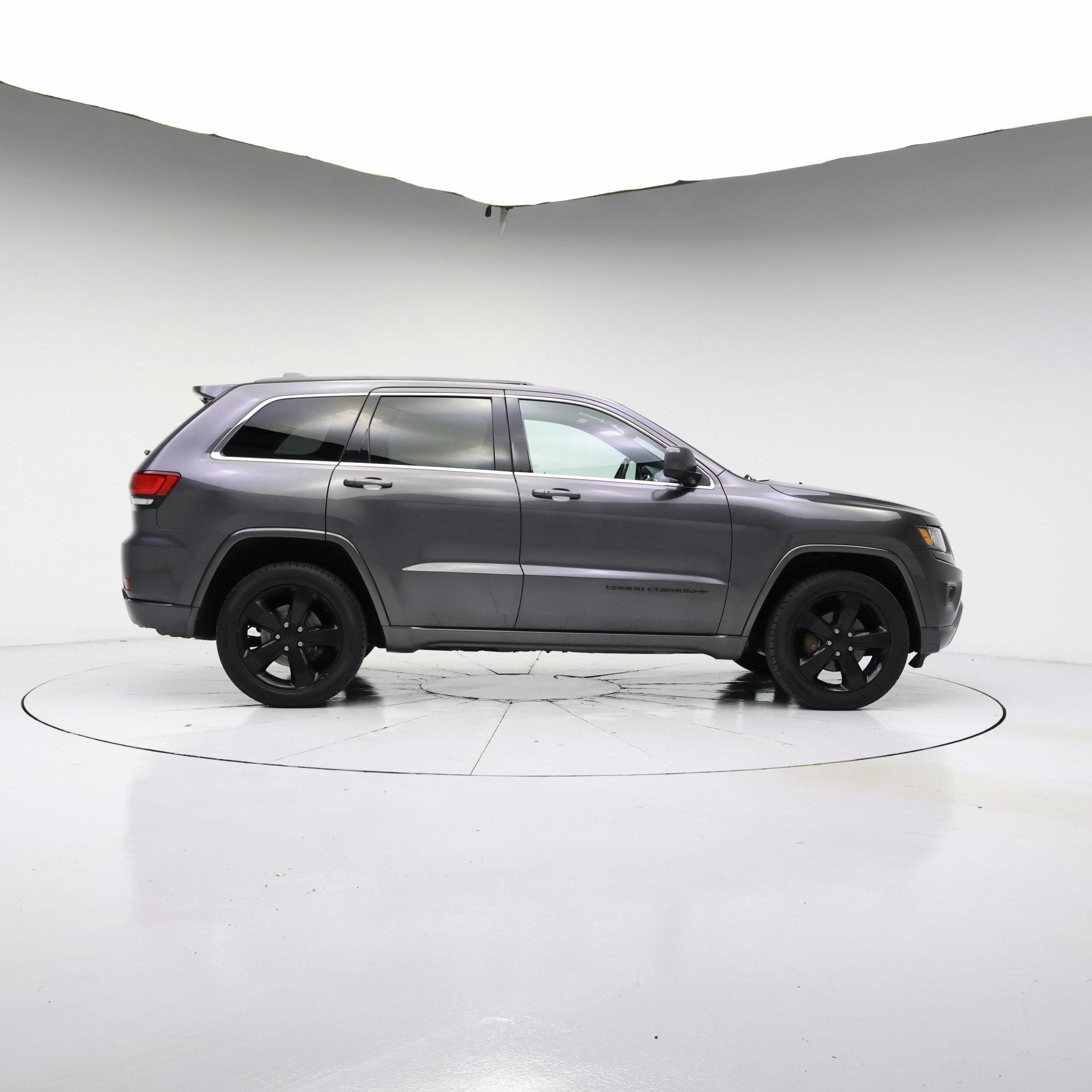Thumbnail: 2015 Jeep Grand Cherokee - 7