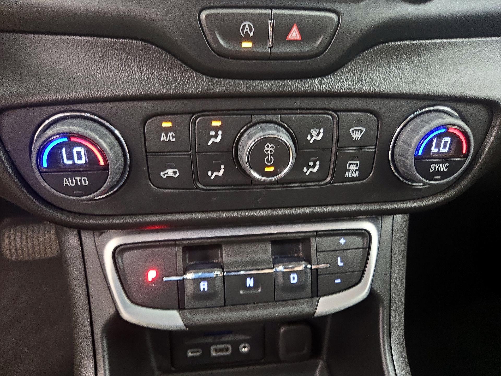 Thumbnail: 2024 GMC Terrain - 16