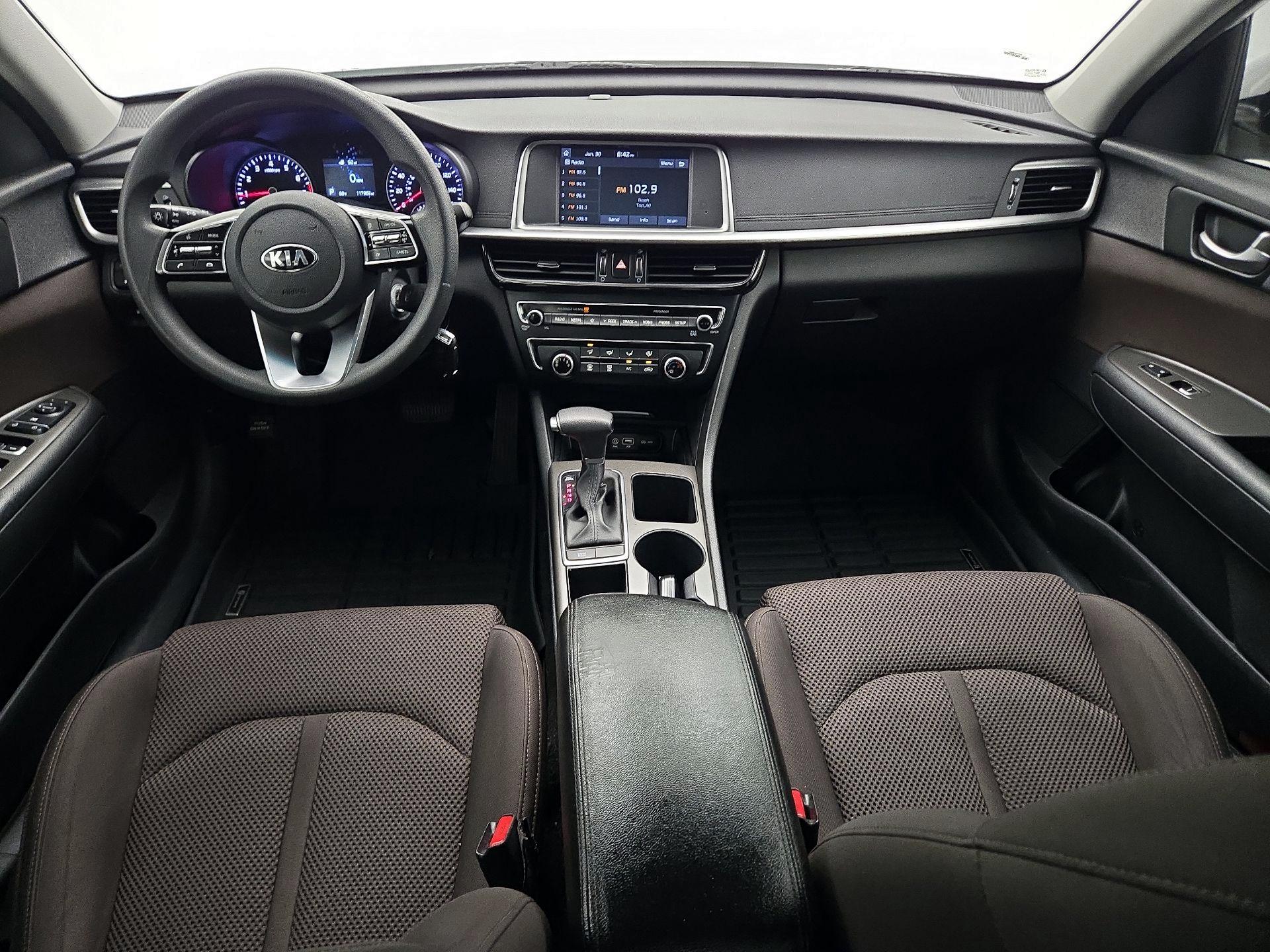 Thumbnail: 2020 Kia Optima - 9