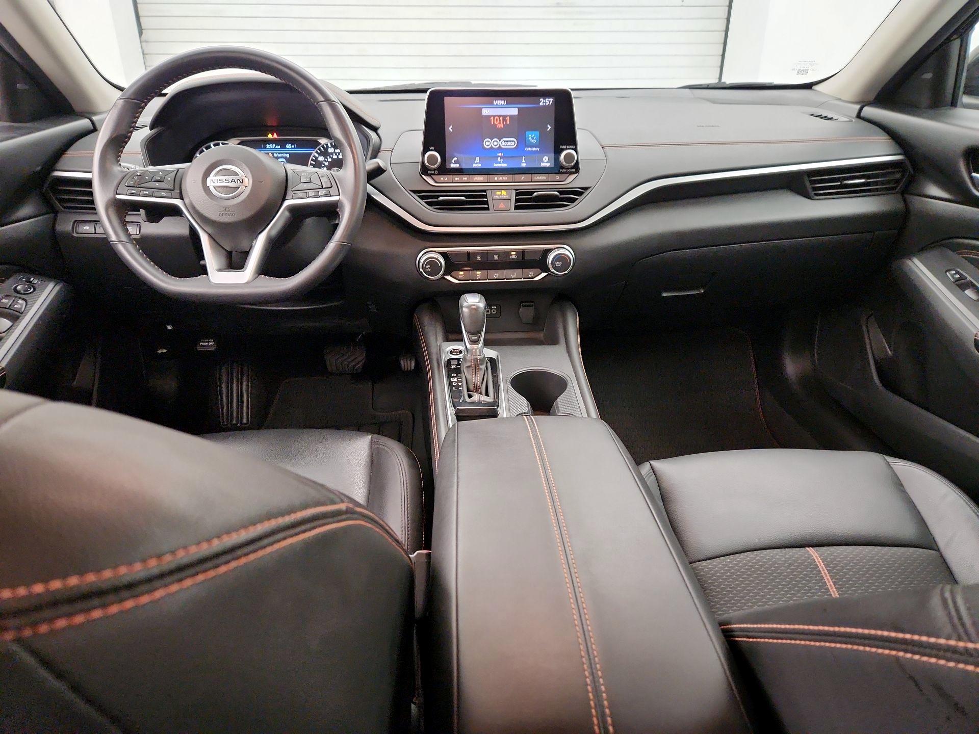 Thumbnail: 2022 Nissan Altima - 9