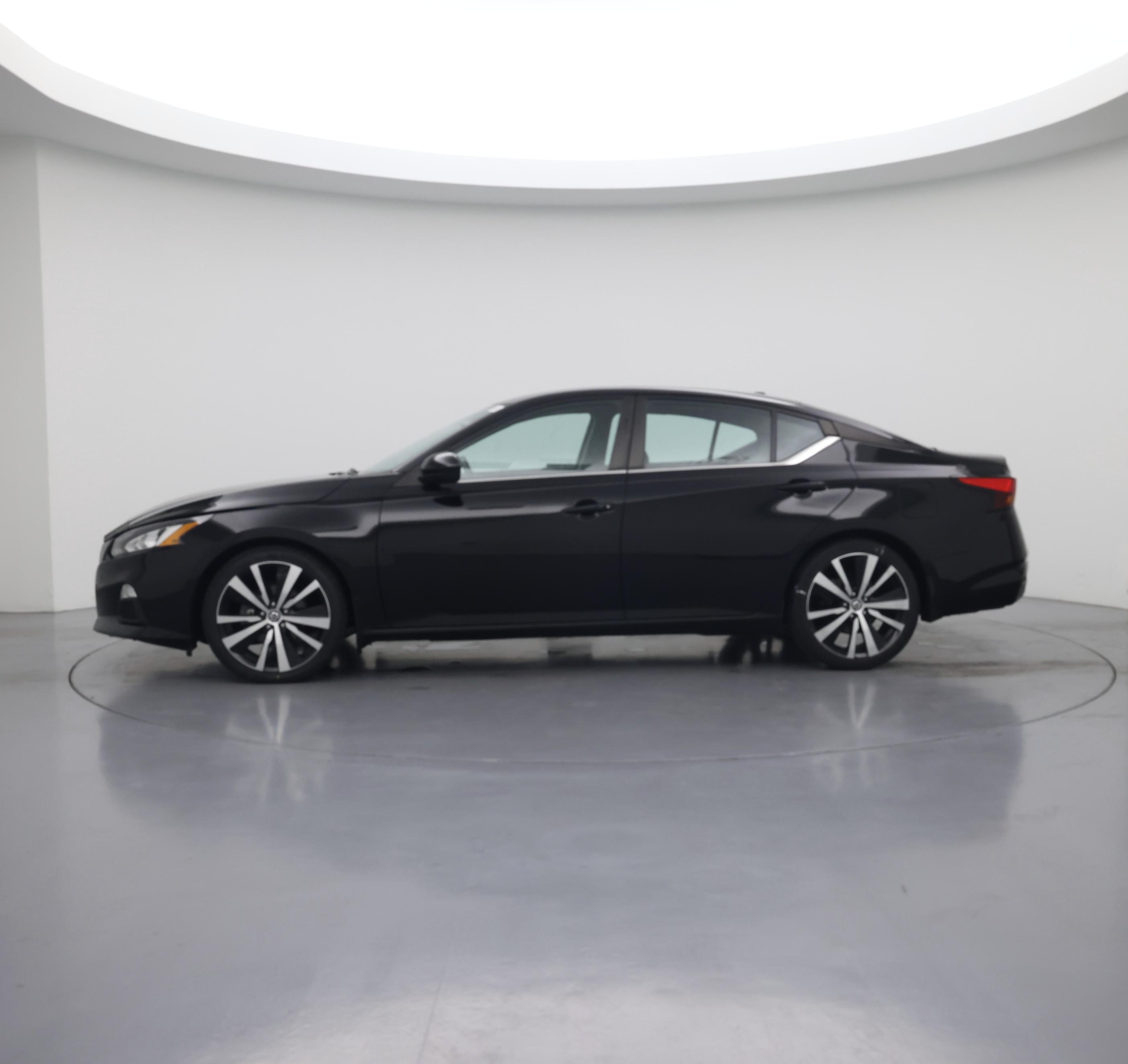 Thumbnail: 2022 Nissan Altima - 3