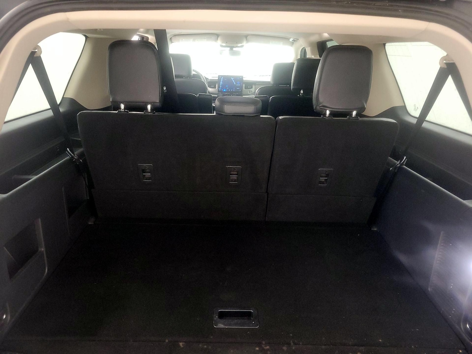 2023 Ford Expedition XLT - Photo 23