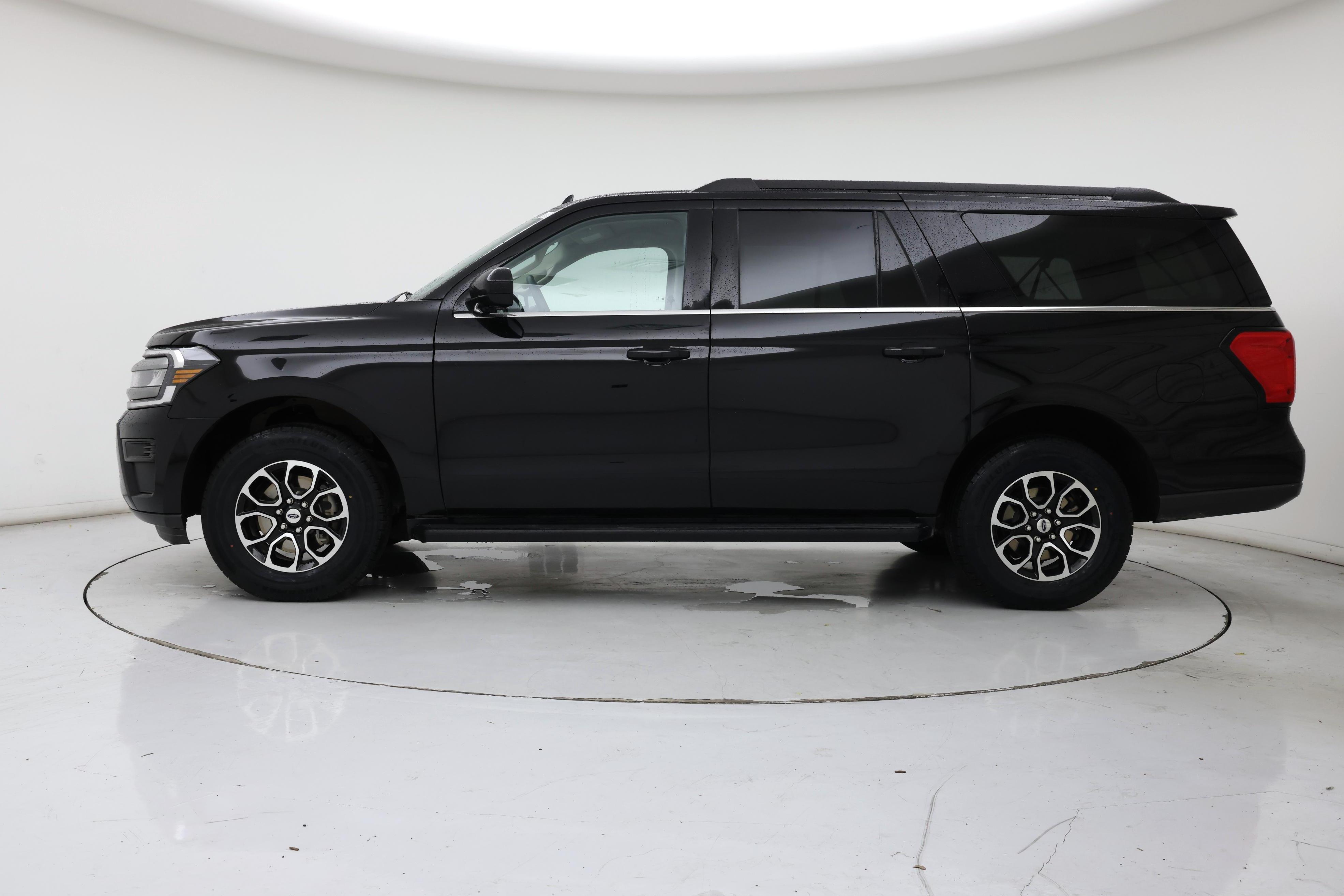 Thumbnail: 2023 Ford Expedition MAX - 3