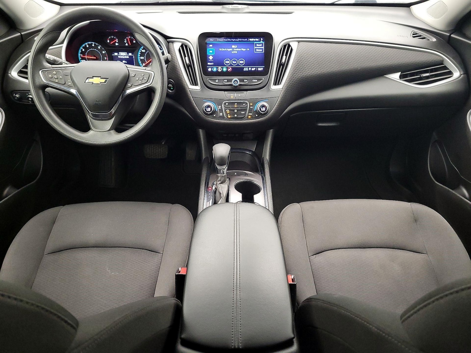 2023 Chevrolet Malibu 1LT - Photo 10