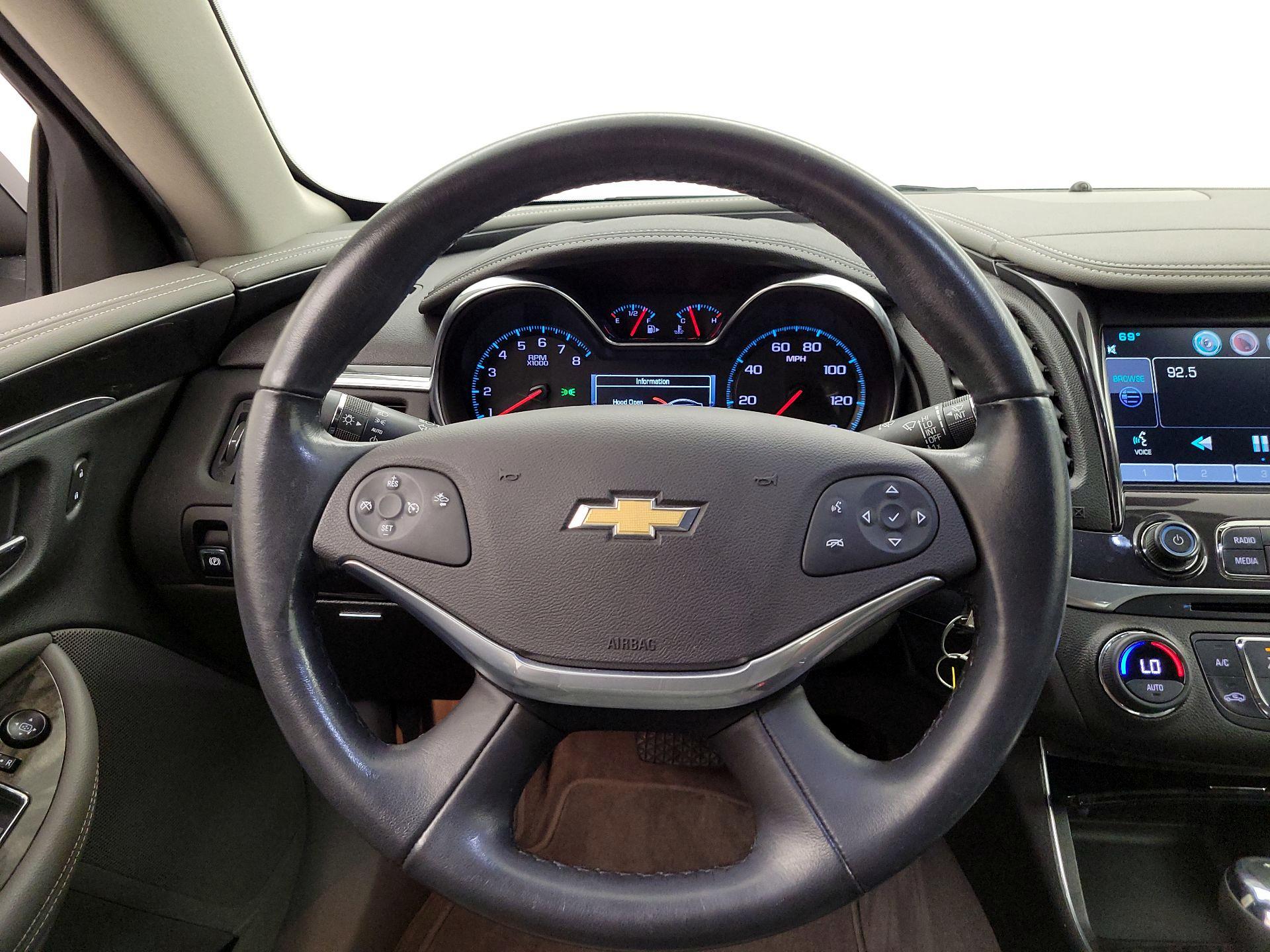 Thumbnail: 2015 Chevrolet Impala - 10