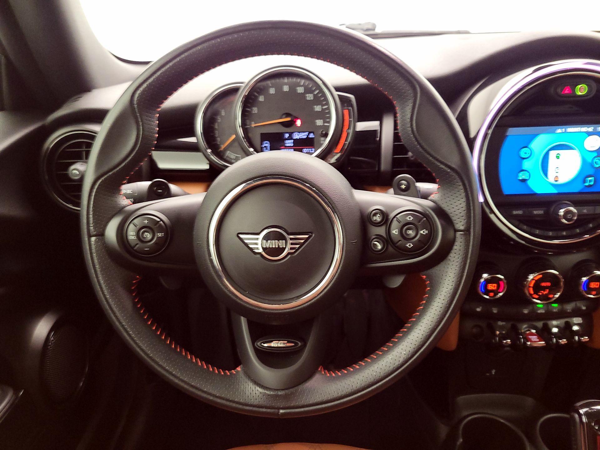 Thumbnail: 2021 MINI Cooper - 10