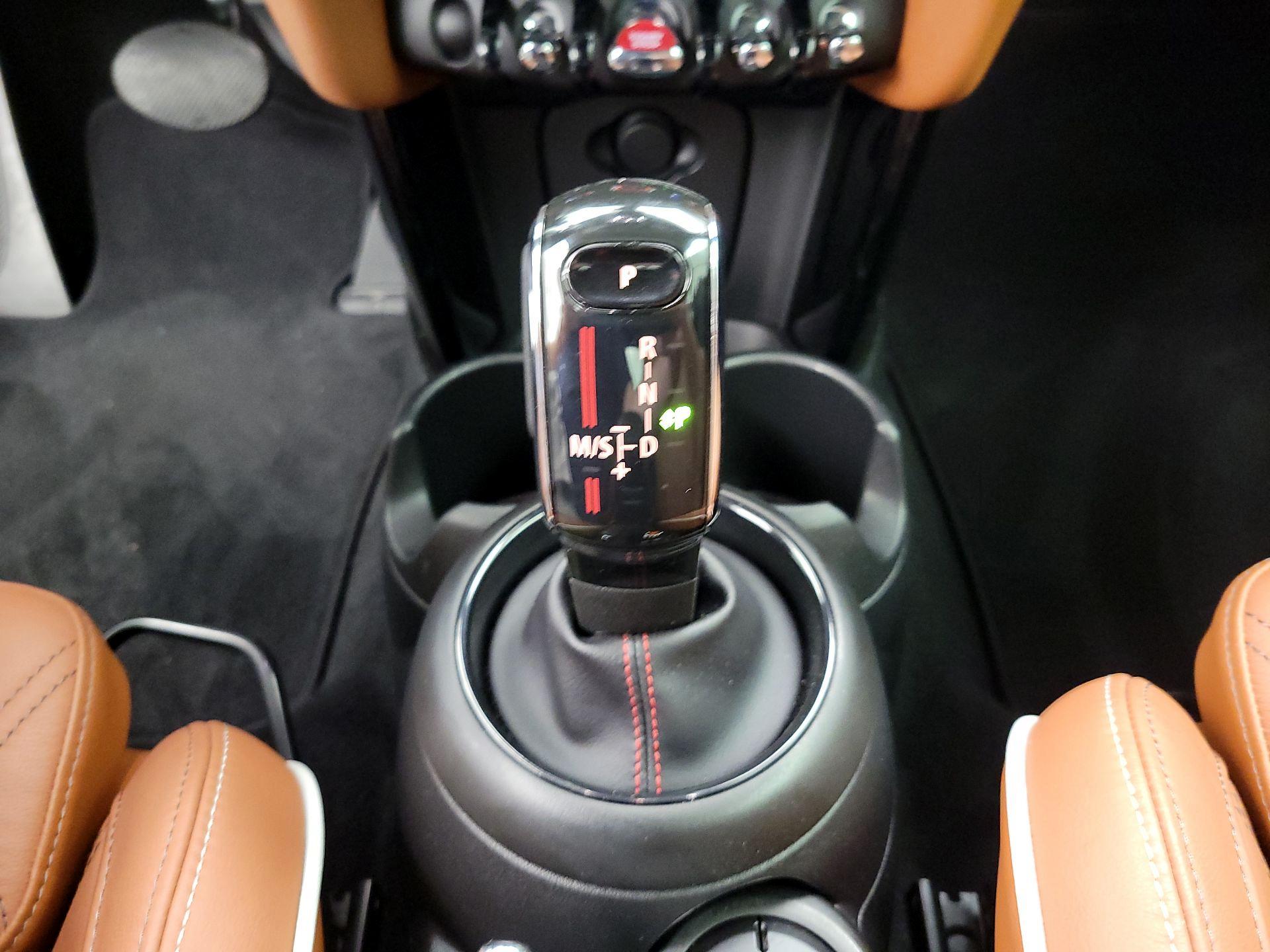 Thumbnail: 2021 MINI Cooper - 17