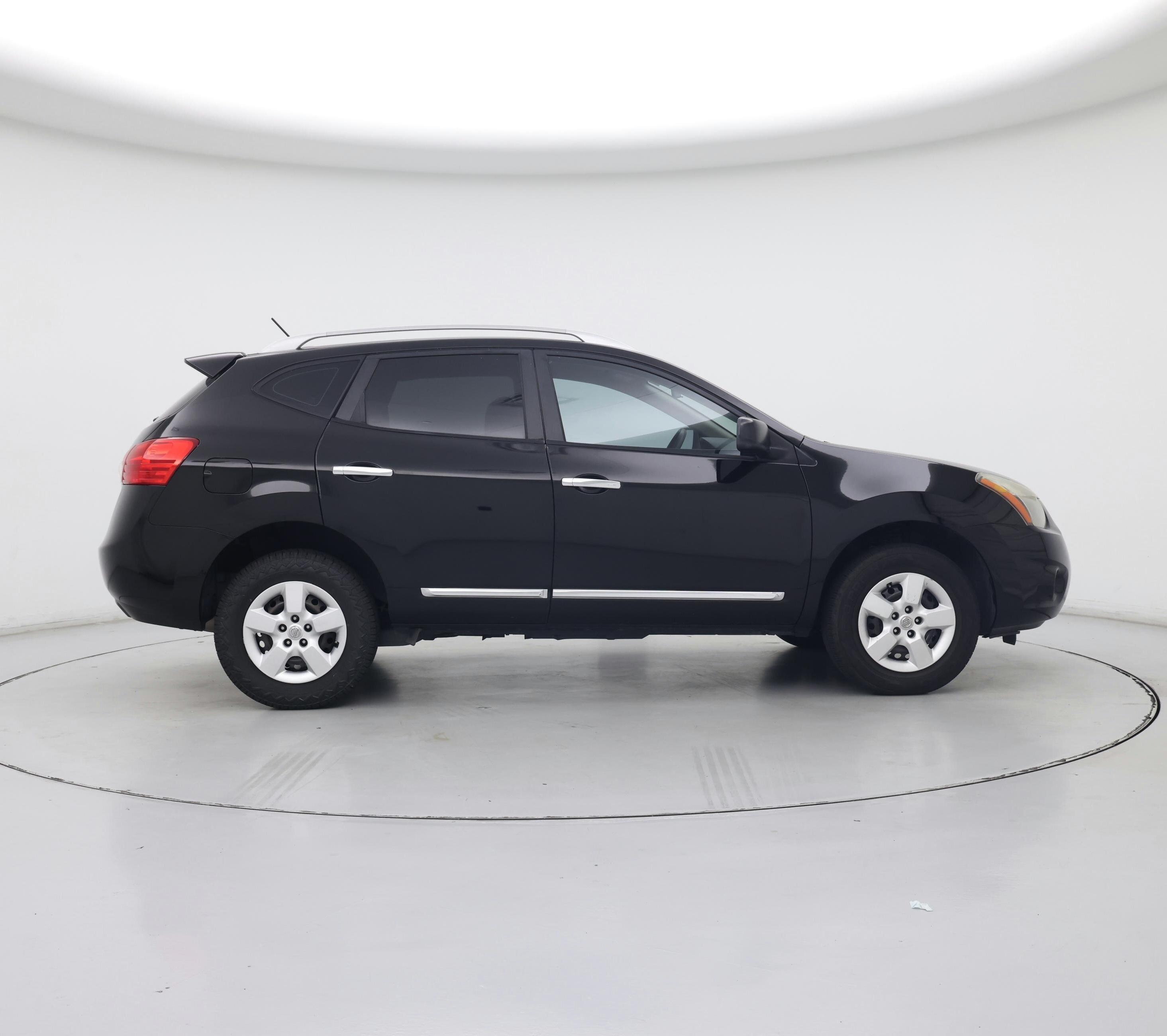 Thumbnail: 2015 Nissan Rogue - 7