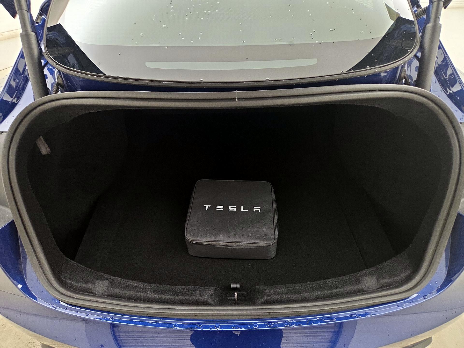 Thumbnail: 2025 Tesla Model 3 - 20