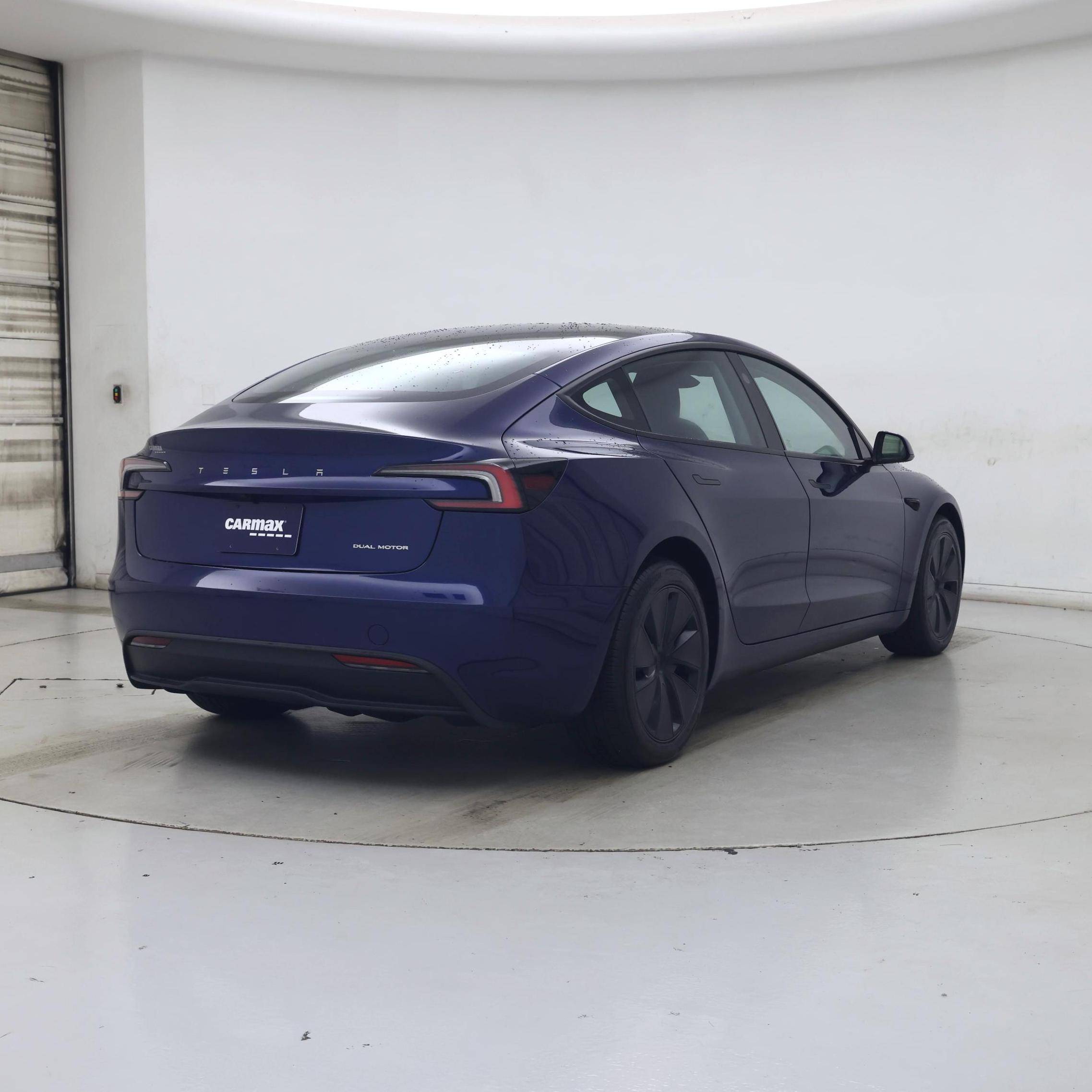 Thumbnail: 2025 Tesla Model 3 - 8