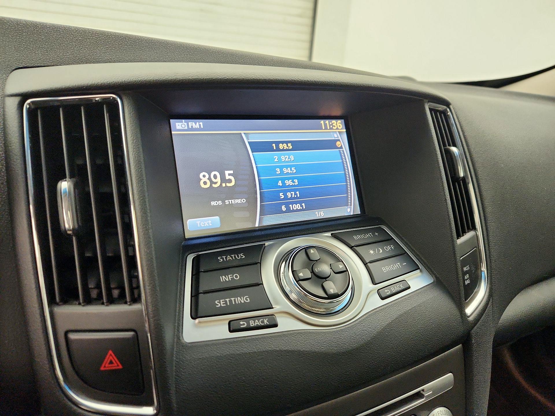 Thumbnail: 2014 Nissan Maxima - 15