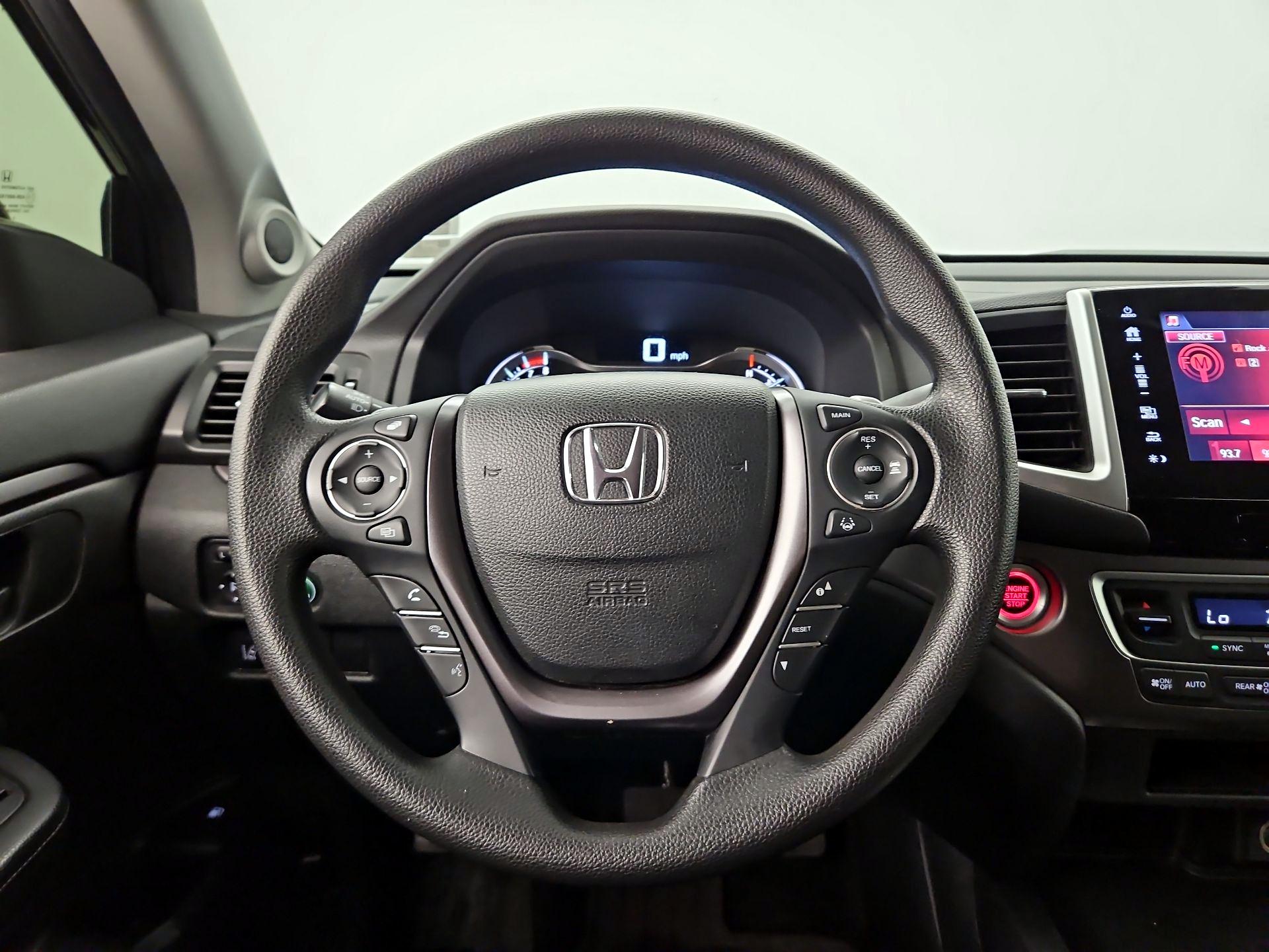 Thumbnail: 2020 Honda Ridgeline - 10