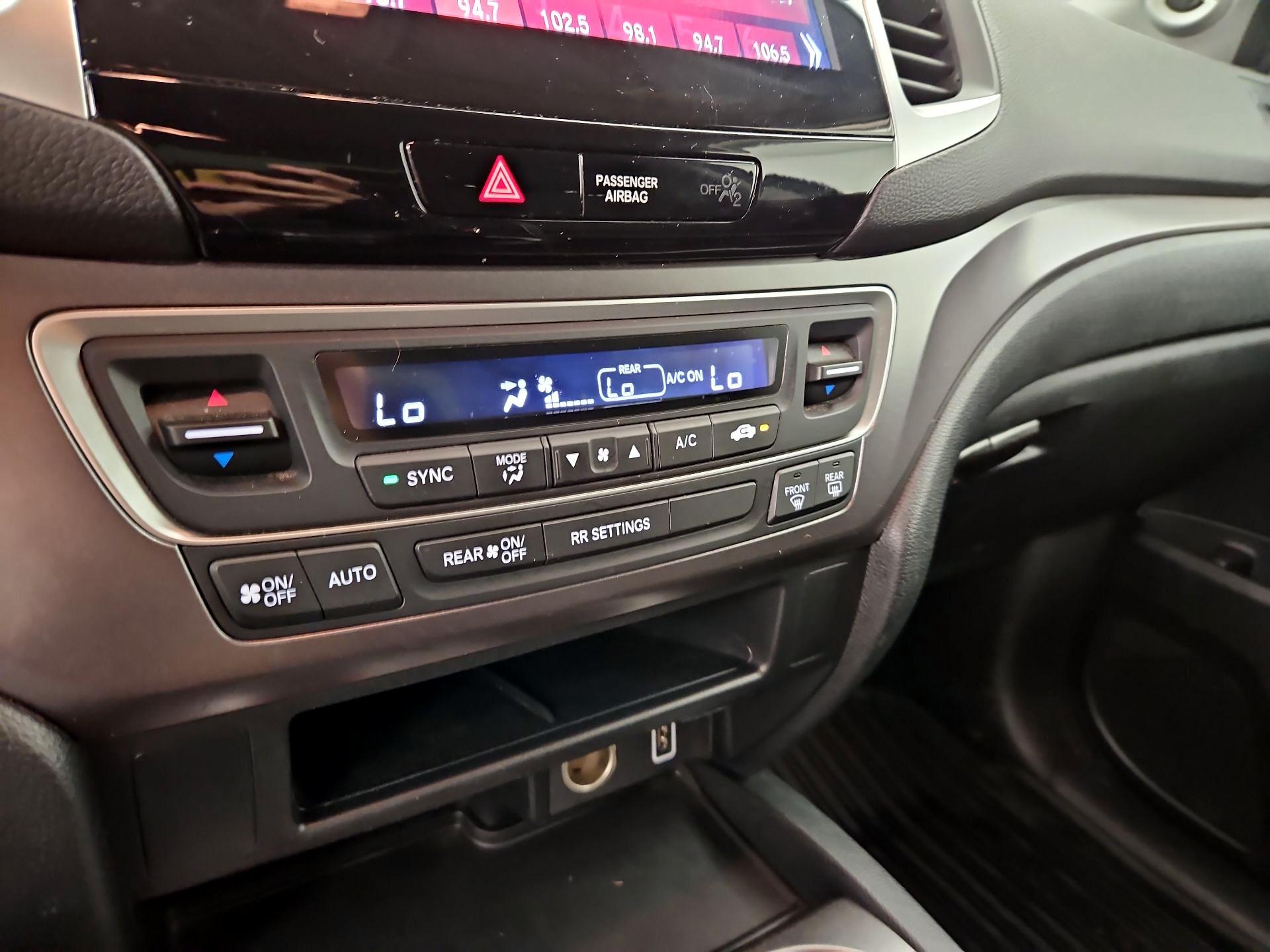 Thumbnail: 2020 Honda Ridgeline - 16