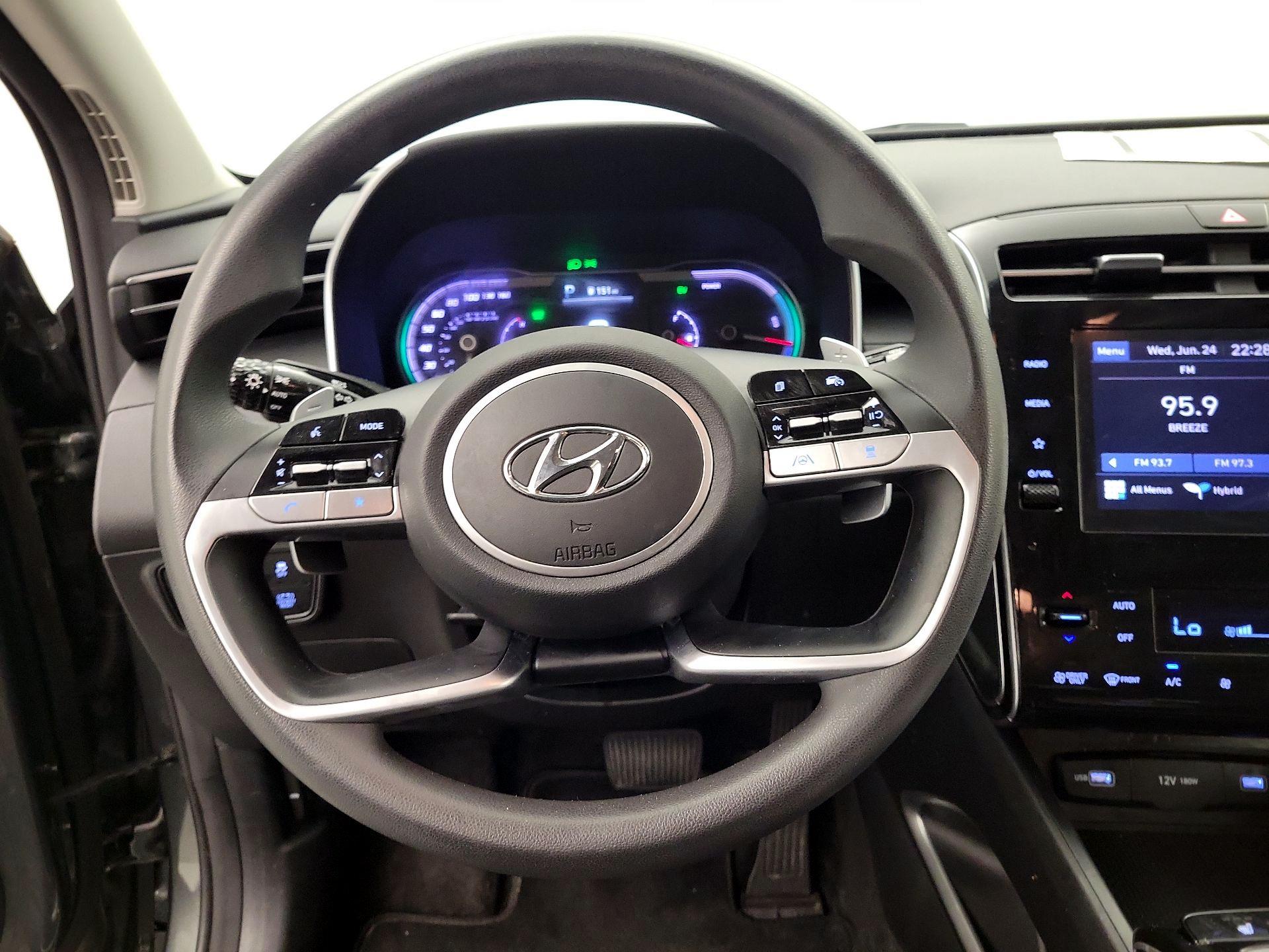 Thumbnail: 2022 Hyundai Tucson - 10