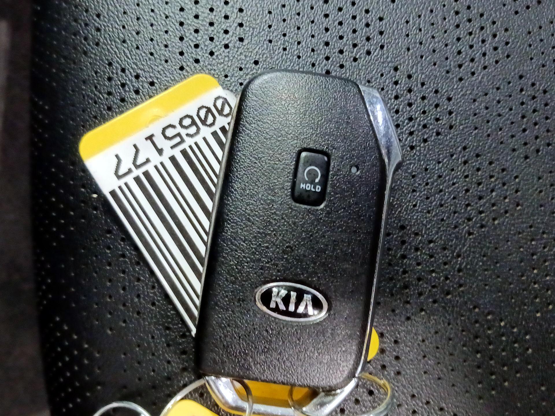Thumbnail: 2021 Kia Seltos - 19