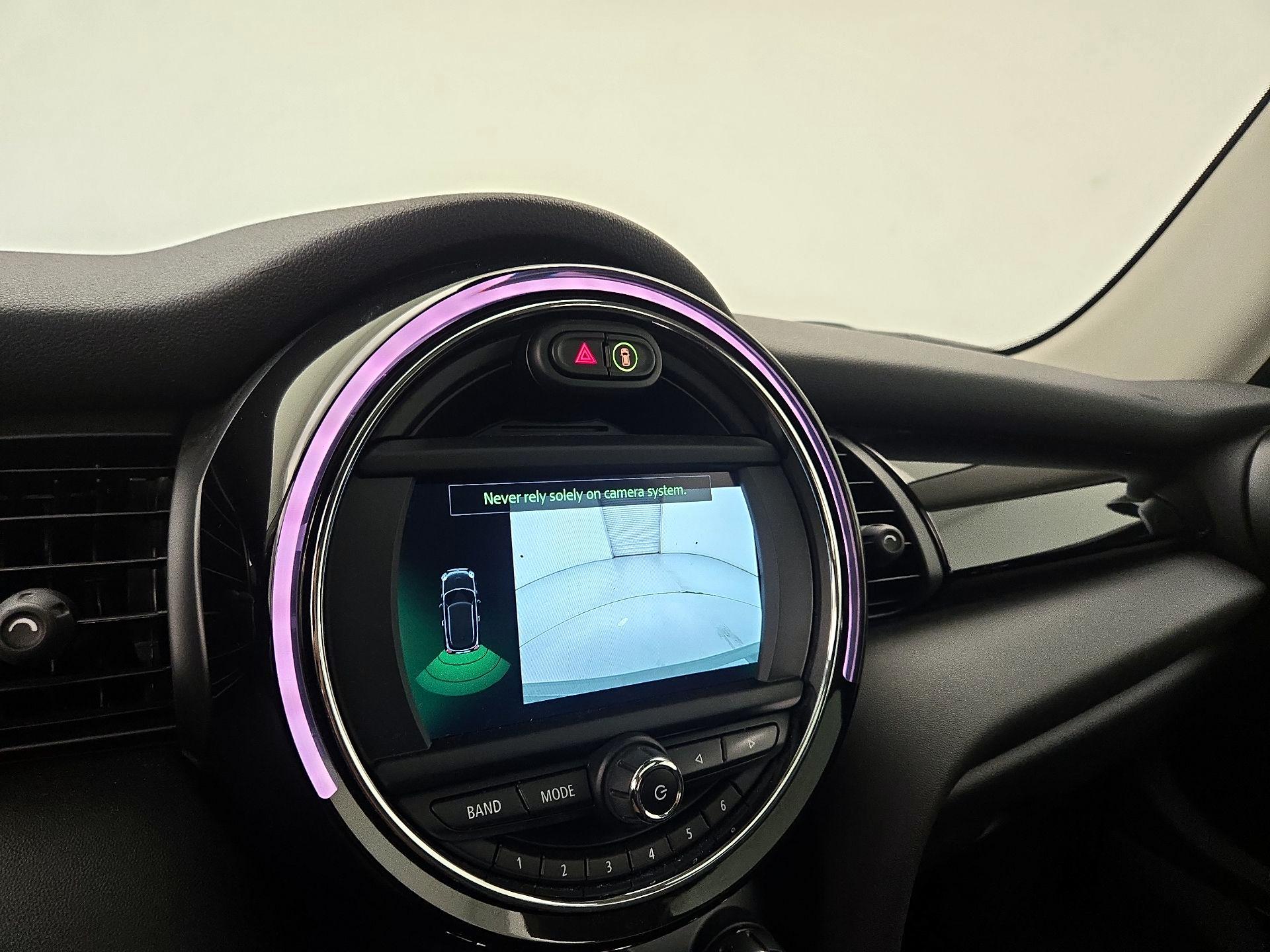 Thumbnail: 2020 MINI Cooper Hardtop - 14