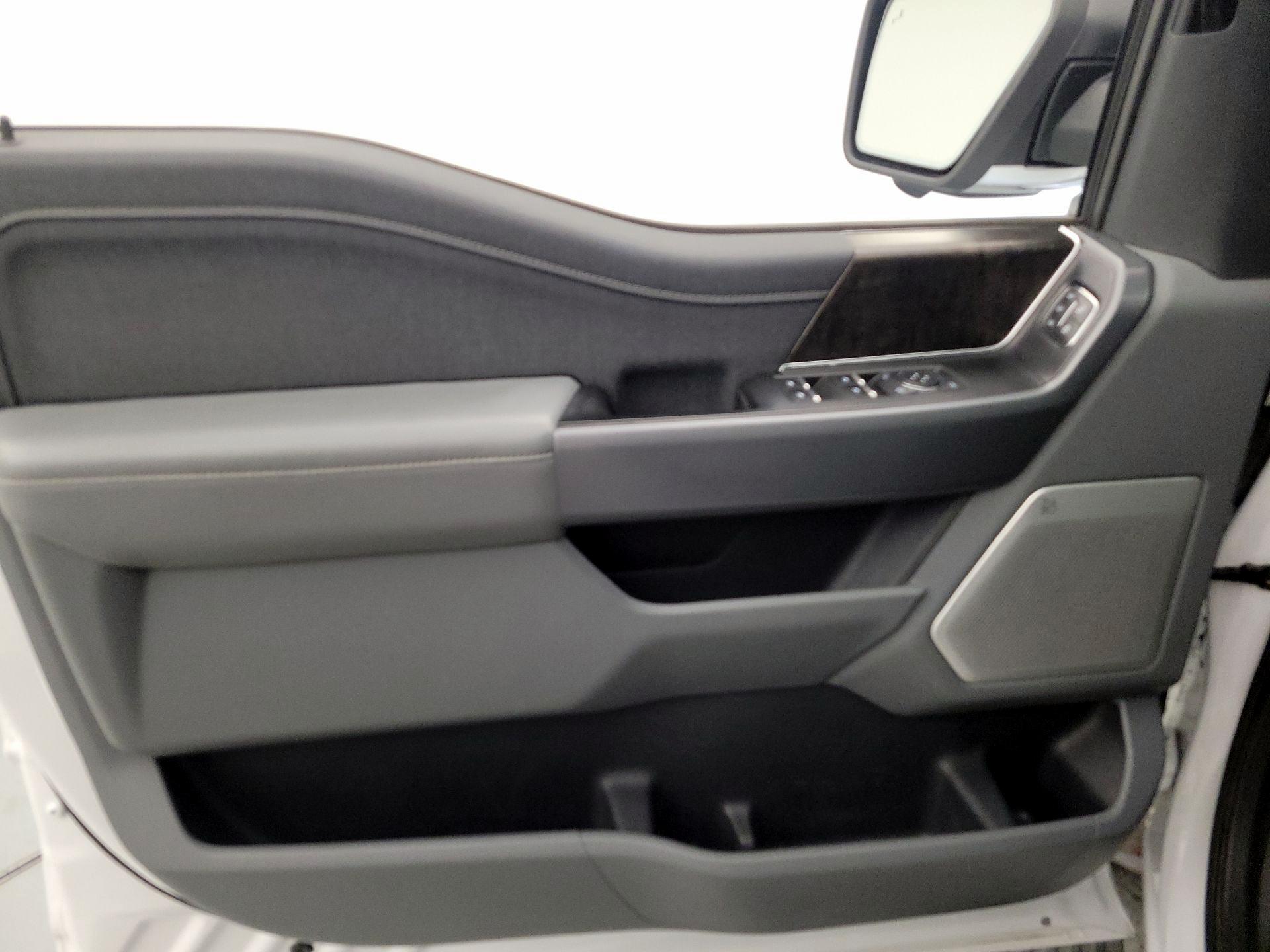 Thumbnail: 2022 Ford F-150 - 12