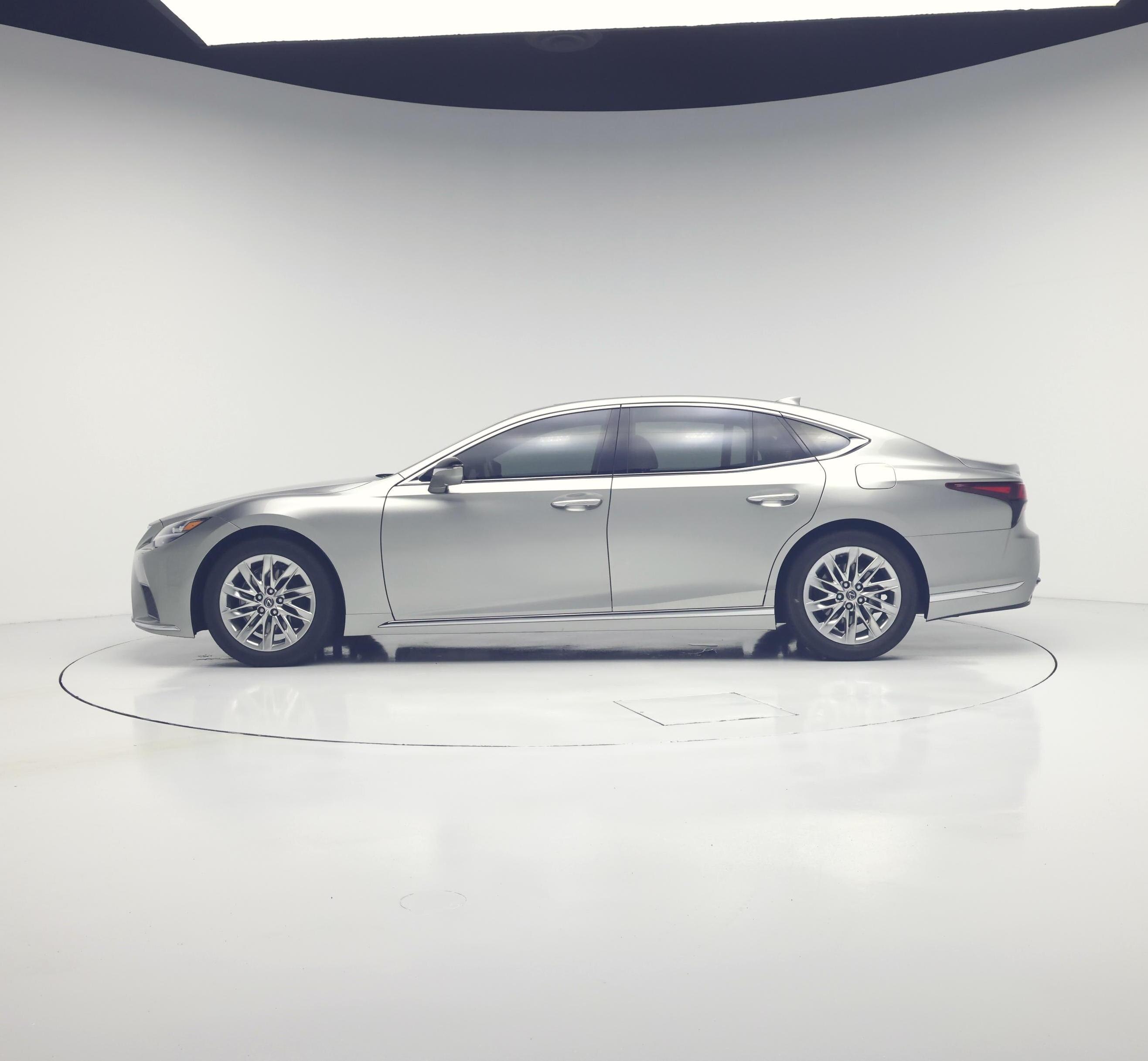 Thumbnail: 2023 Lexus LS - 3