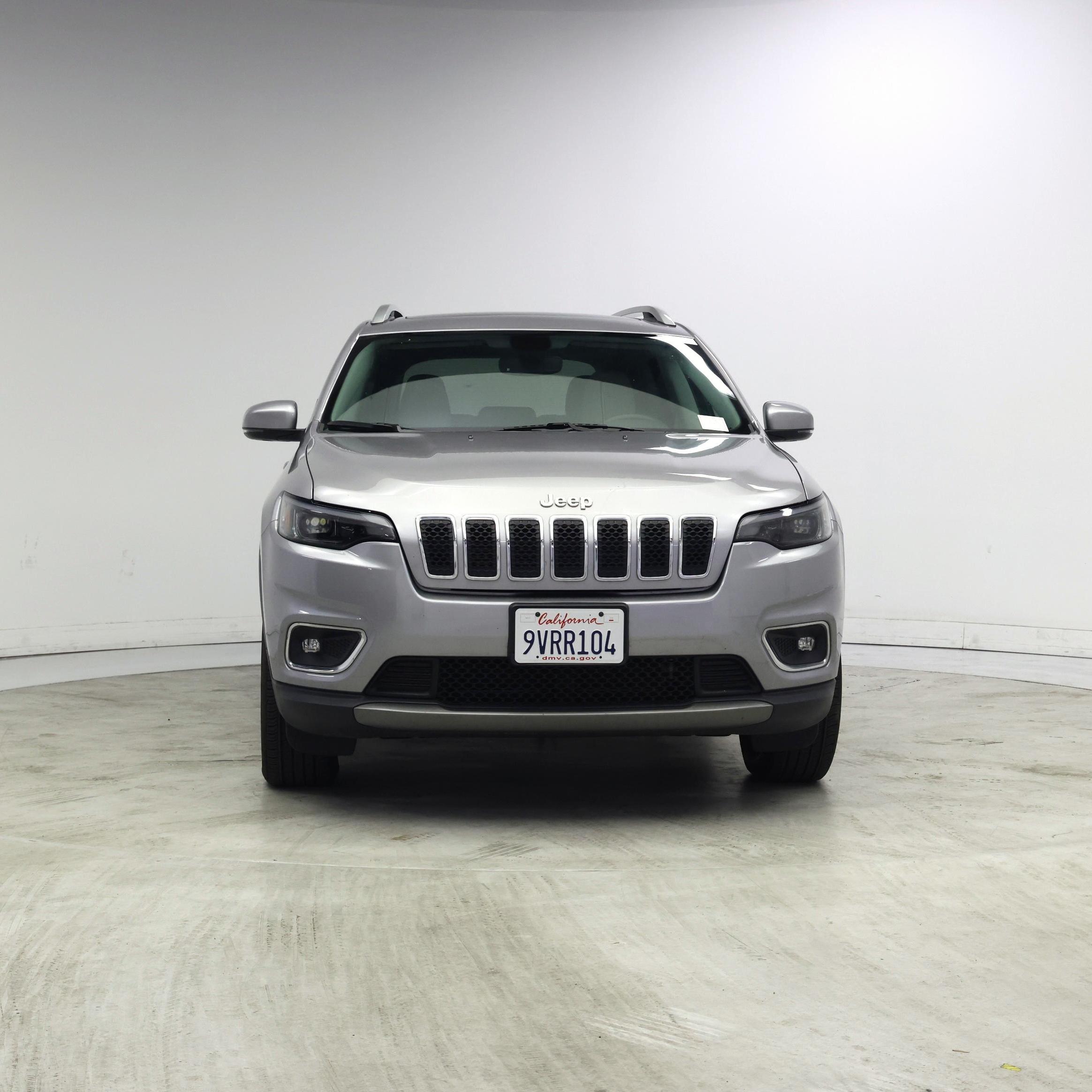 Thumbnail: 2019 Jeep Cherokee - 5
