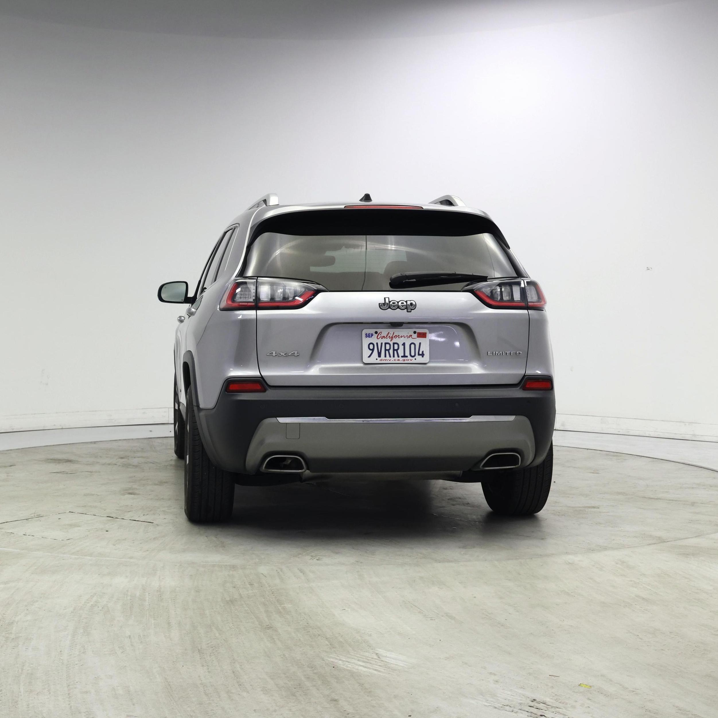 Thumbnail: 2019 Jeep Cherokee - 6